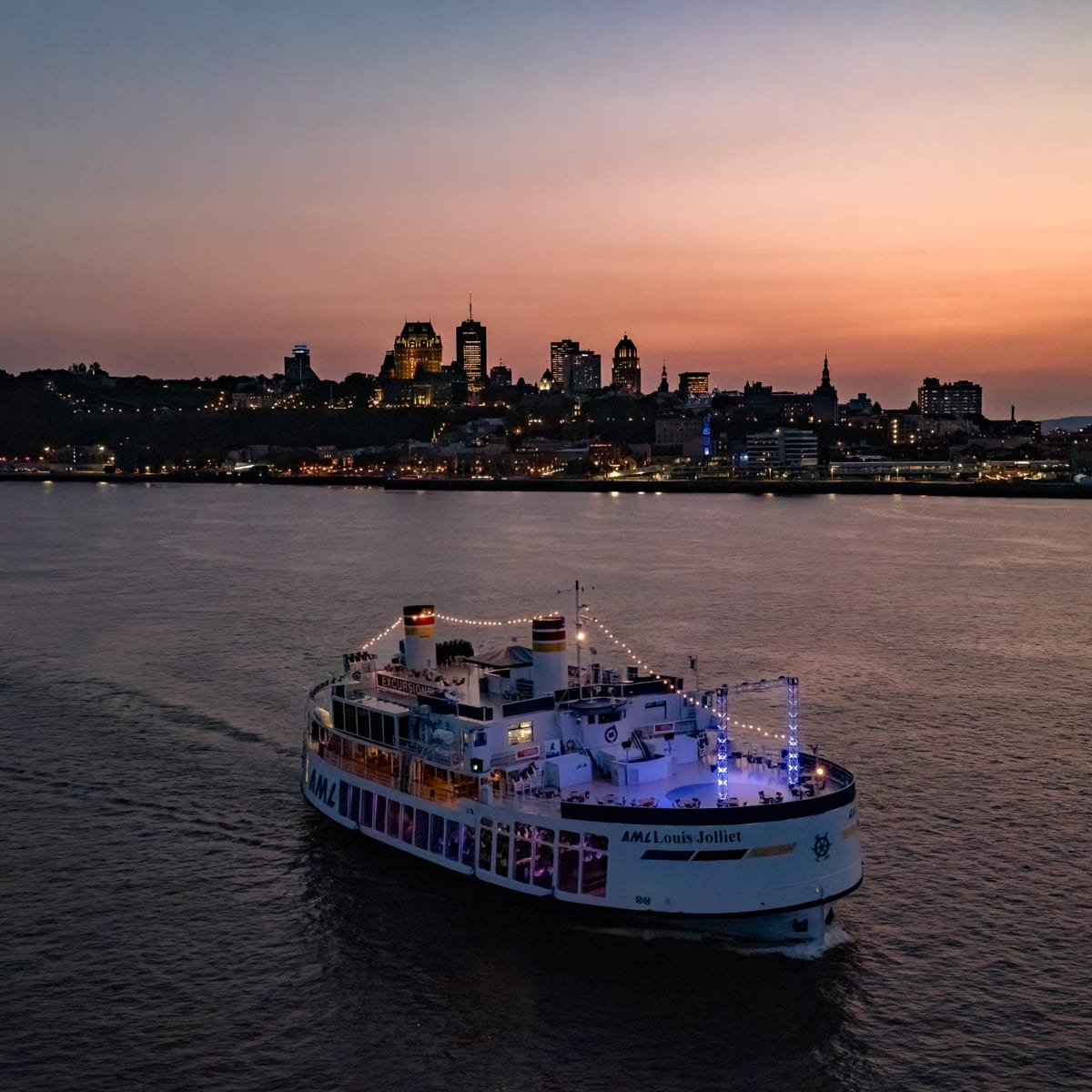 Croisières AML (Lévis) : coucher de soleil 