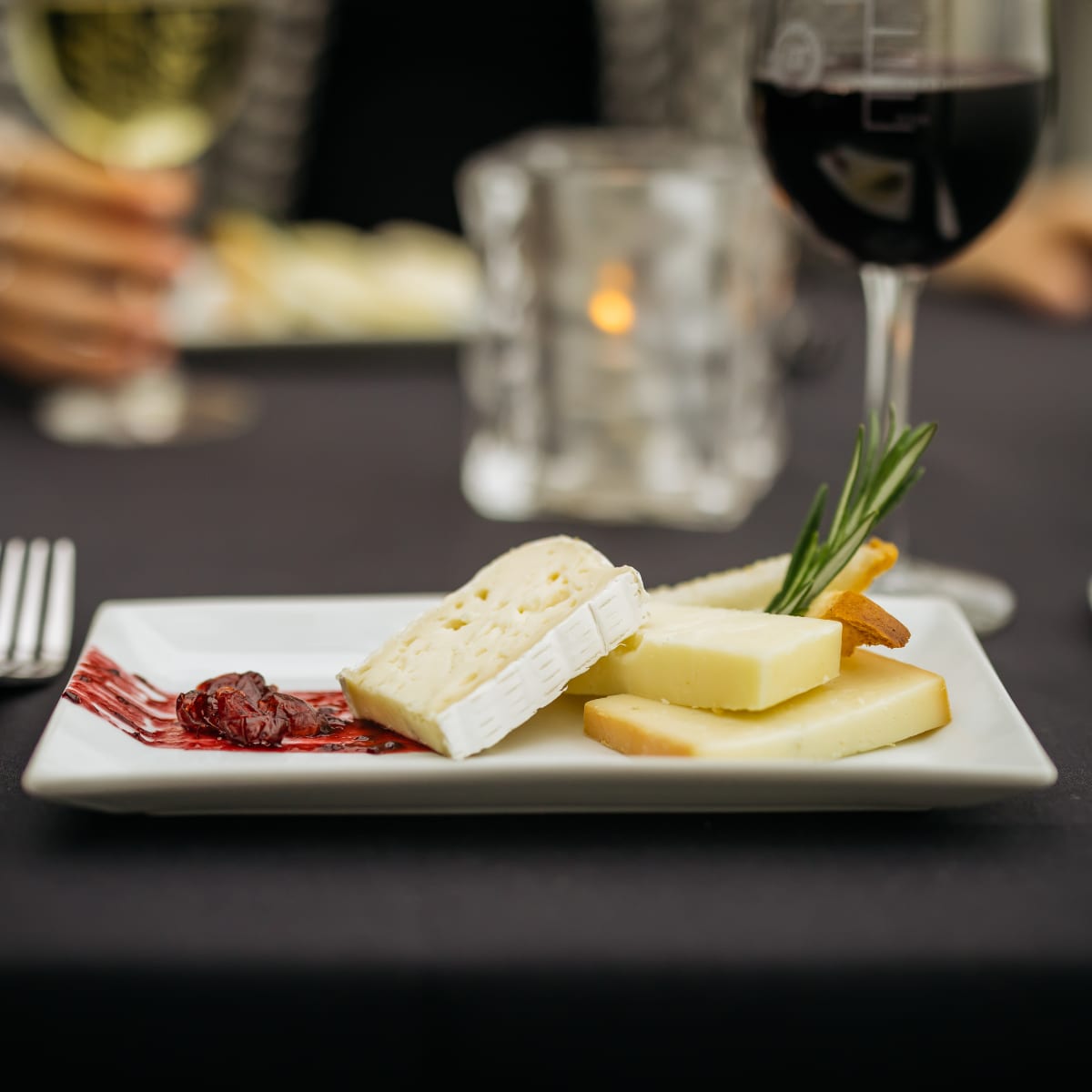 Croisières AML (Lévis) : assiette de fromages