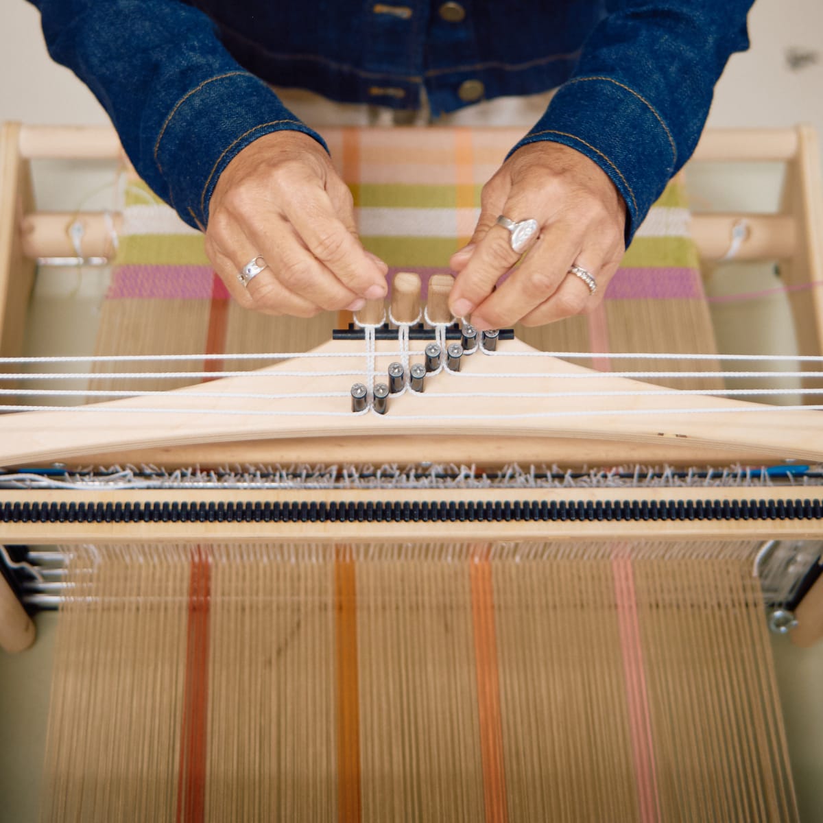 Festival de la fibre Twist - Un artisan pratique son art