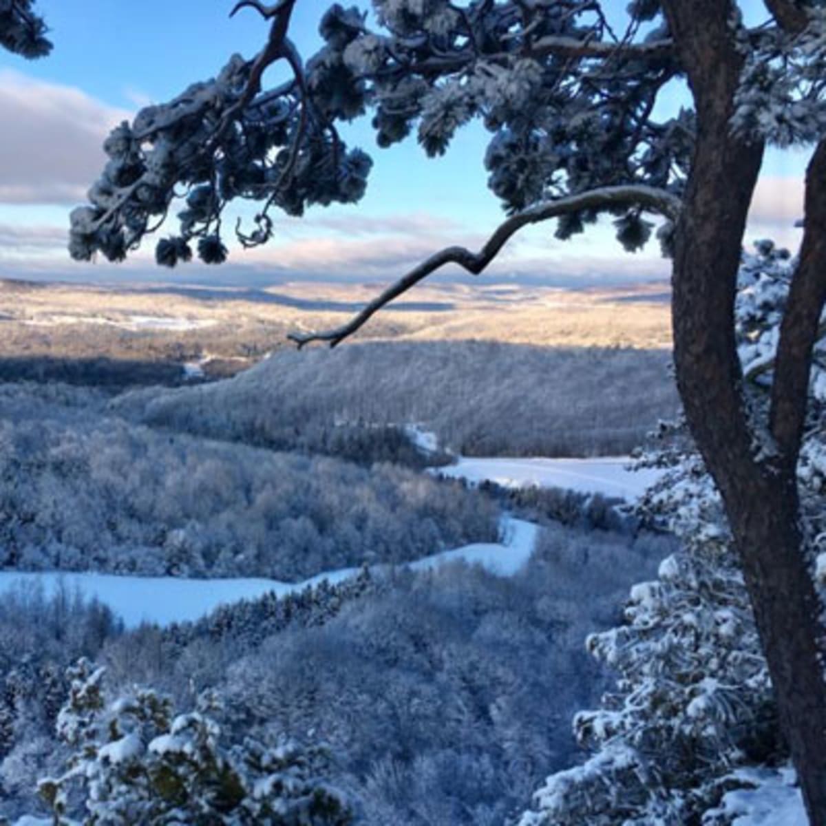 auberge_de_la_montagne_coupee_2_h
