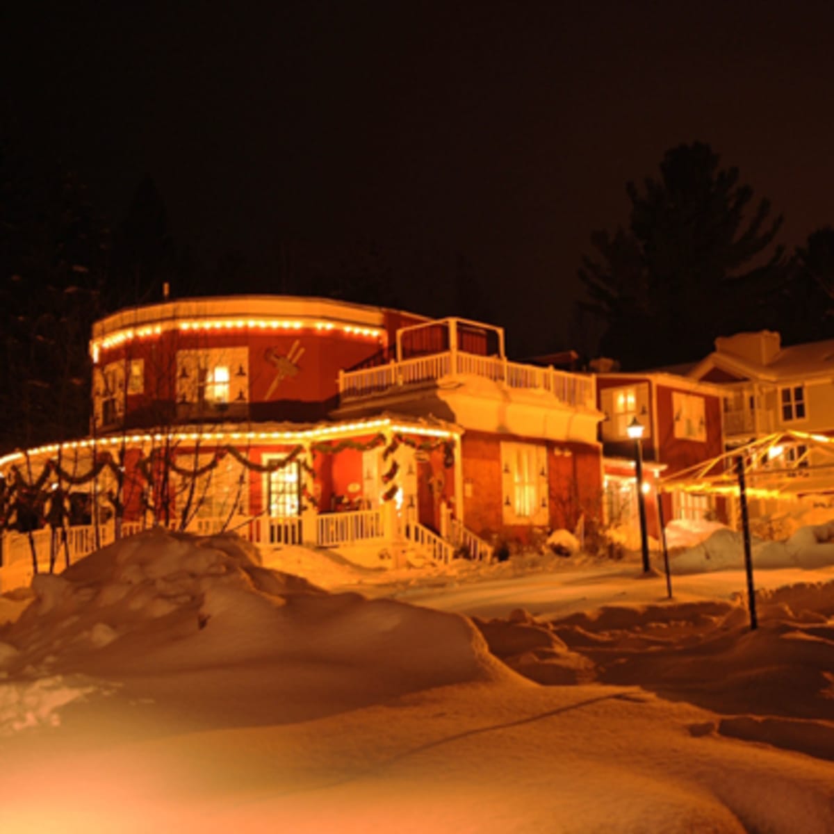 auberge_de_la_tour_du_lac_1_h
