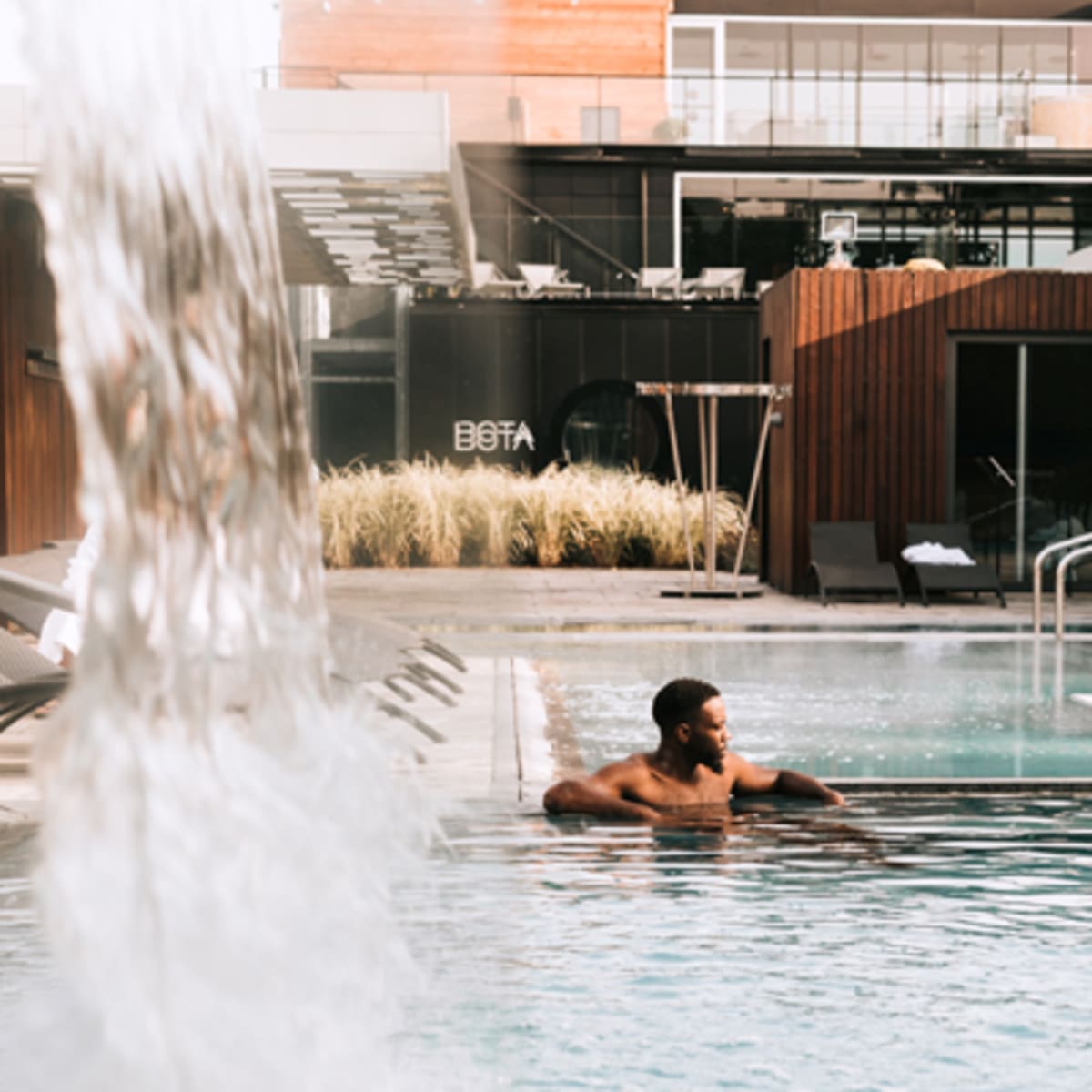 bota_bota_spa_sur_leau_2