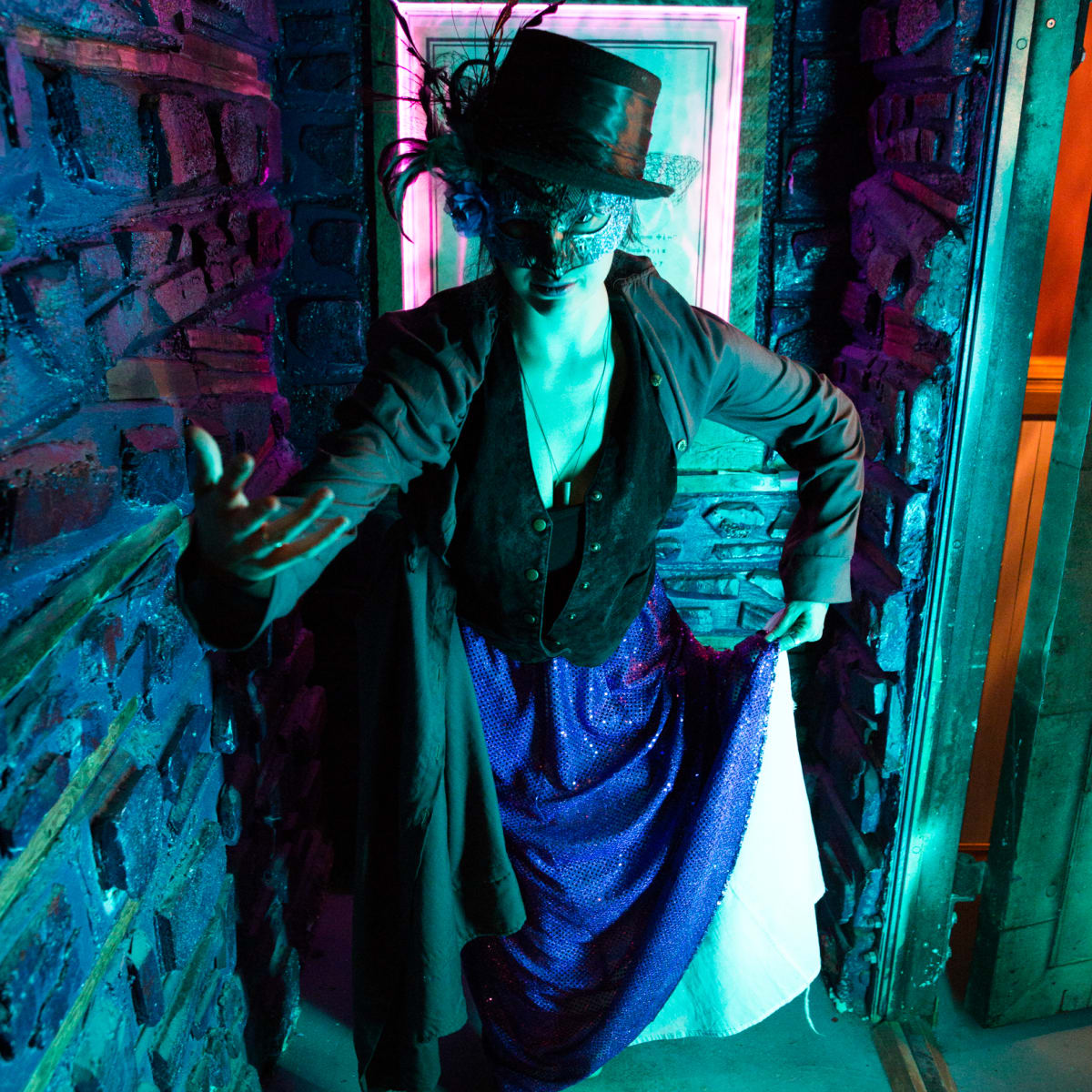 cabinet_mysteriis_14