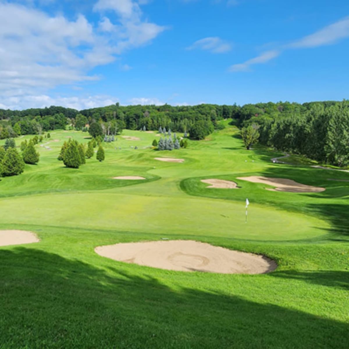 centre_de_golf_le_versant_inc_1