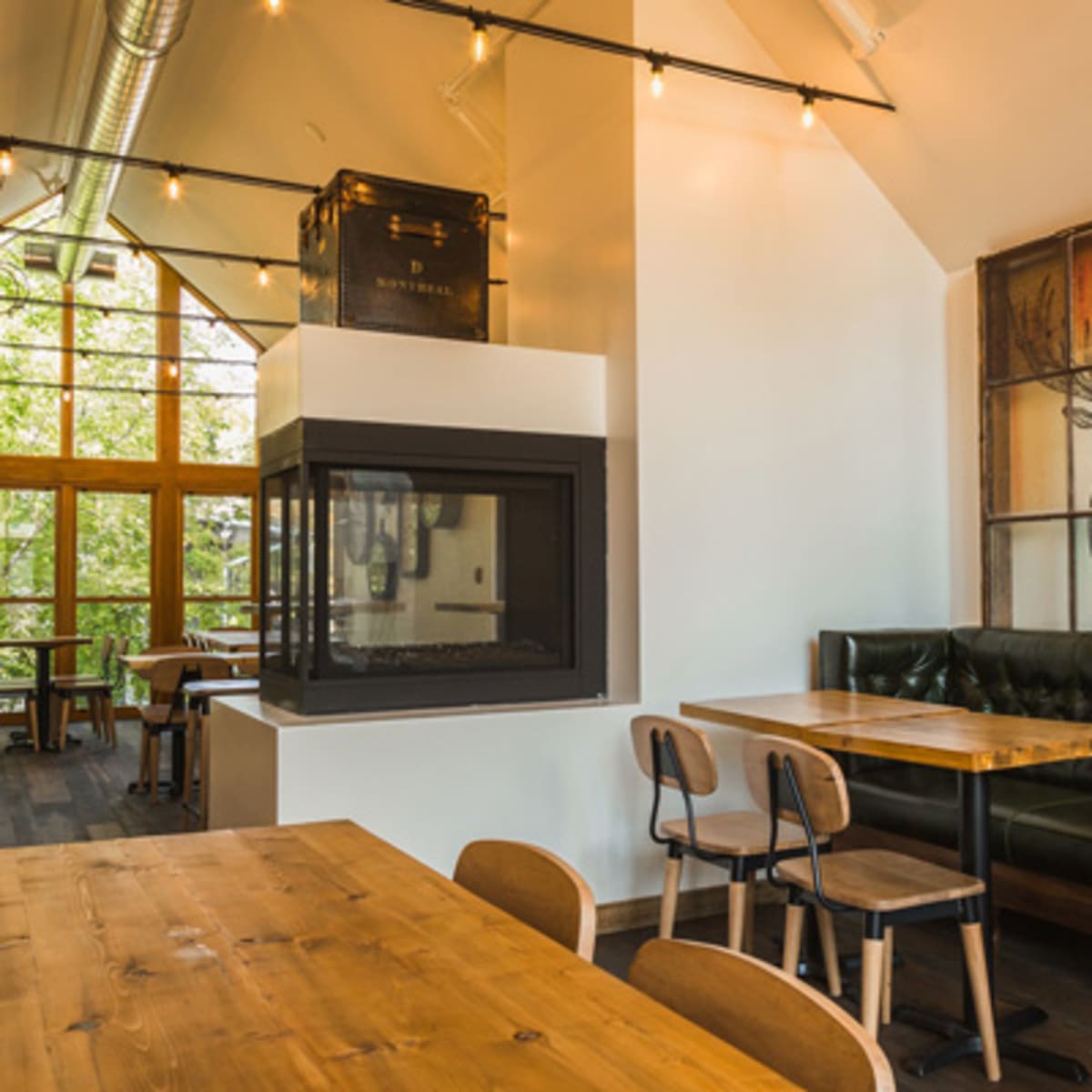 chelsea_pub_7