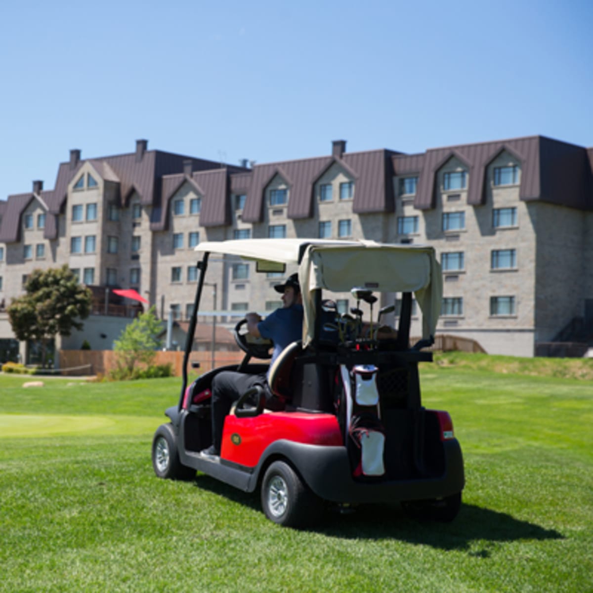 doubletree_by_hilton_quebec_resort_1