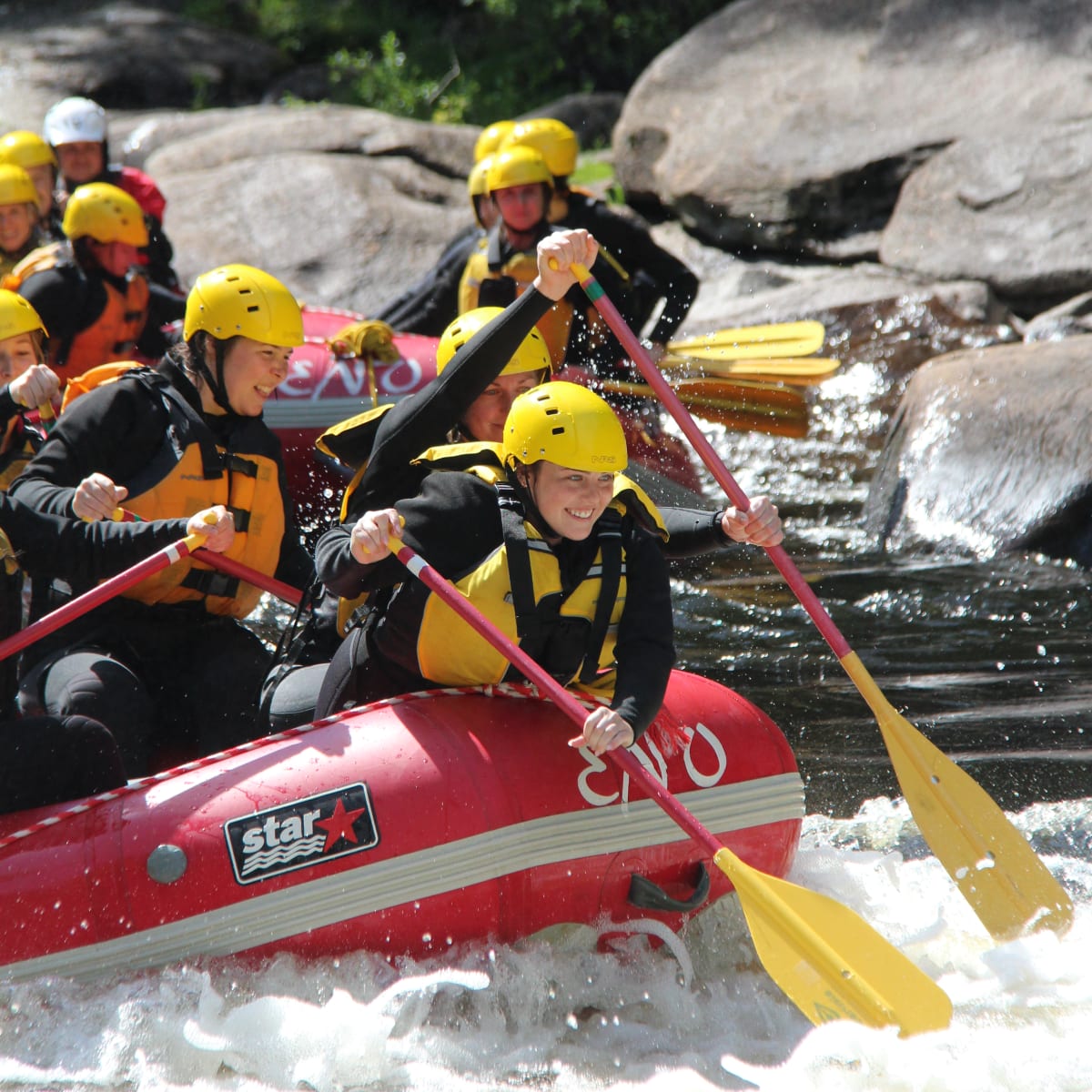 expeditions_nouvelle_vague___rafting_4