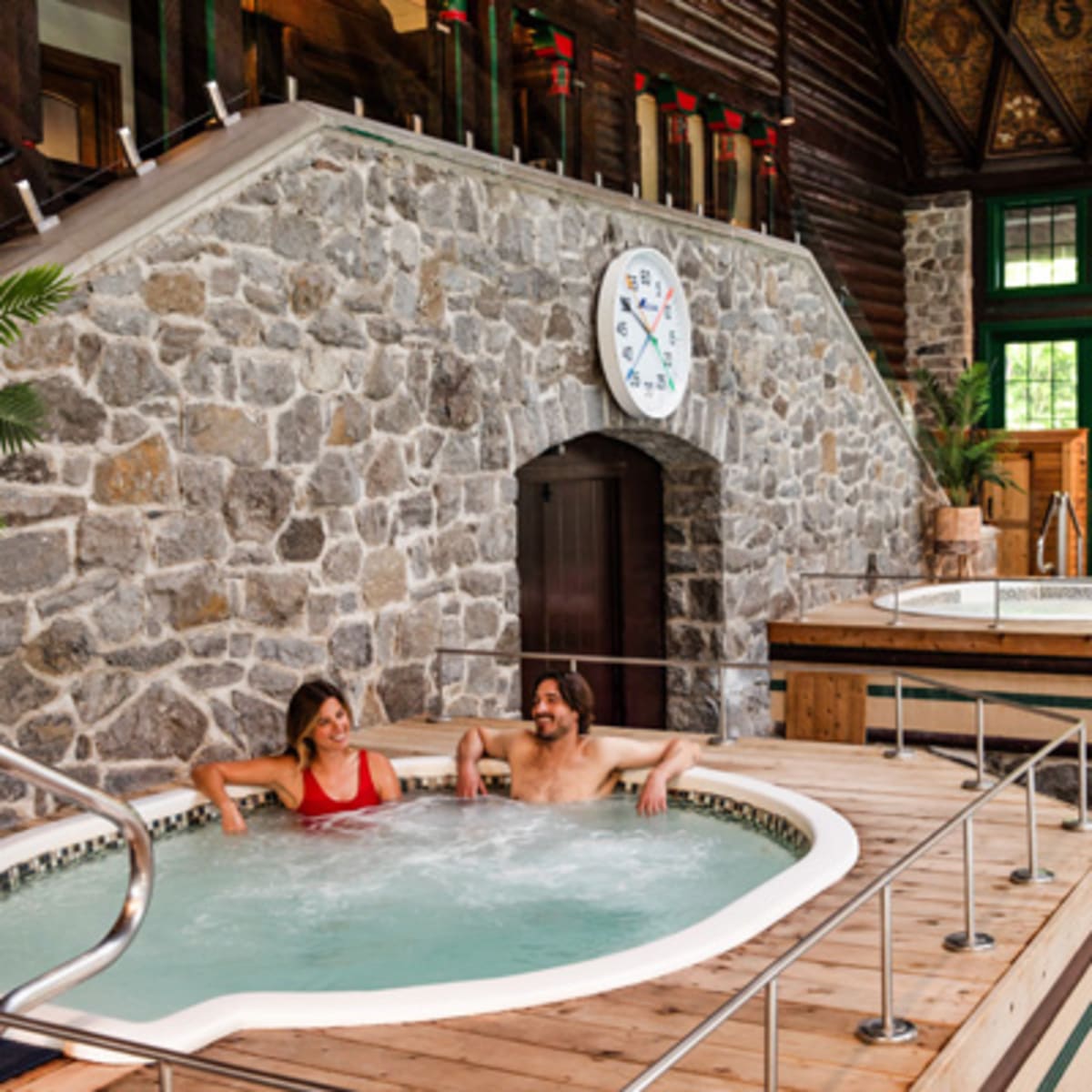 fairmont_le_chateau_montebello_7_h