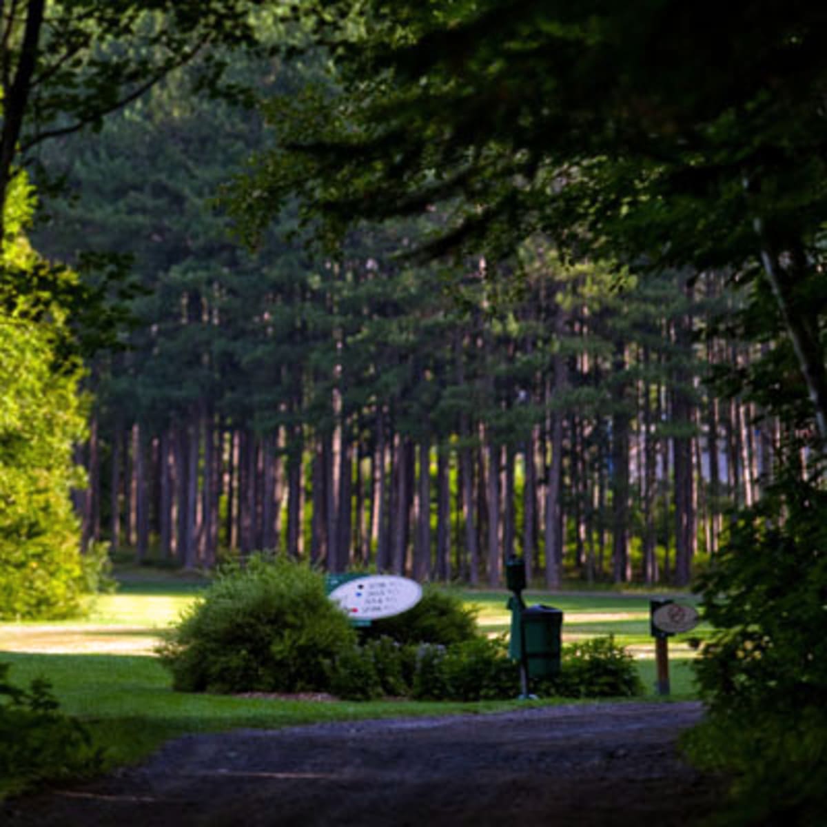 golf_le_grand_vallon_mont_sainte_anne_16