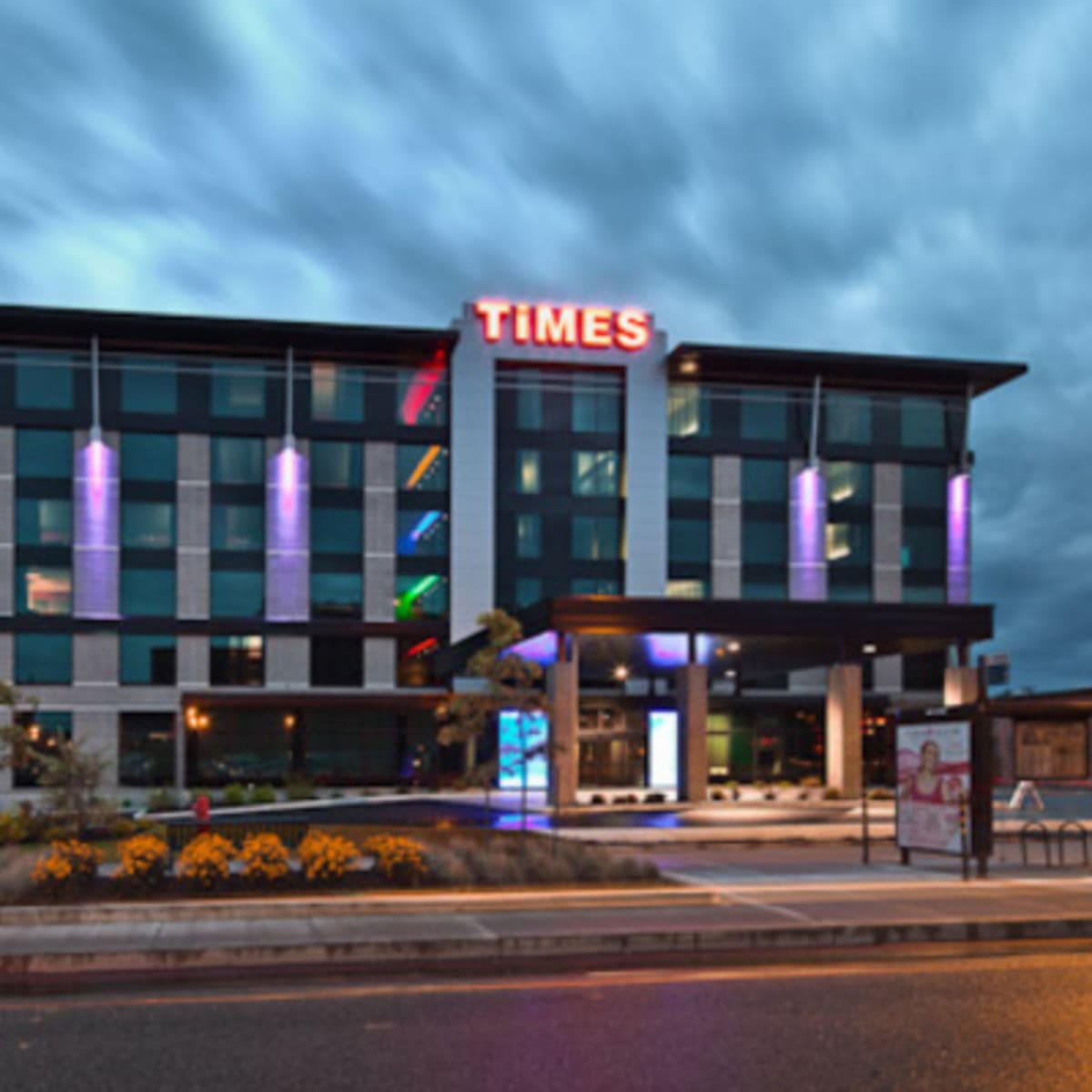grand_times_hotel___sherbrooke_1