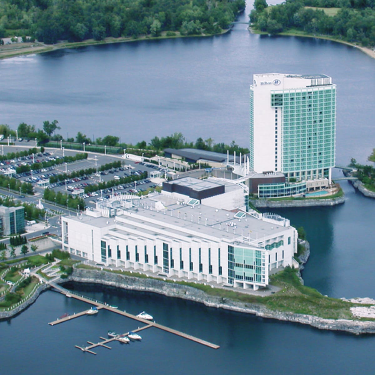 hilton_lac_leamy_2