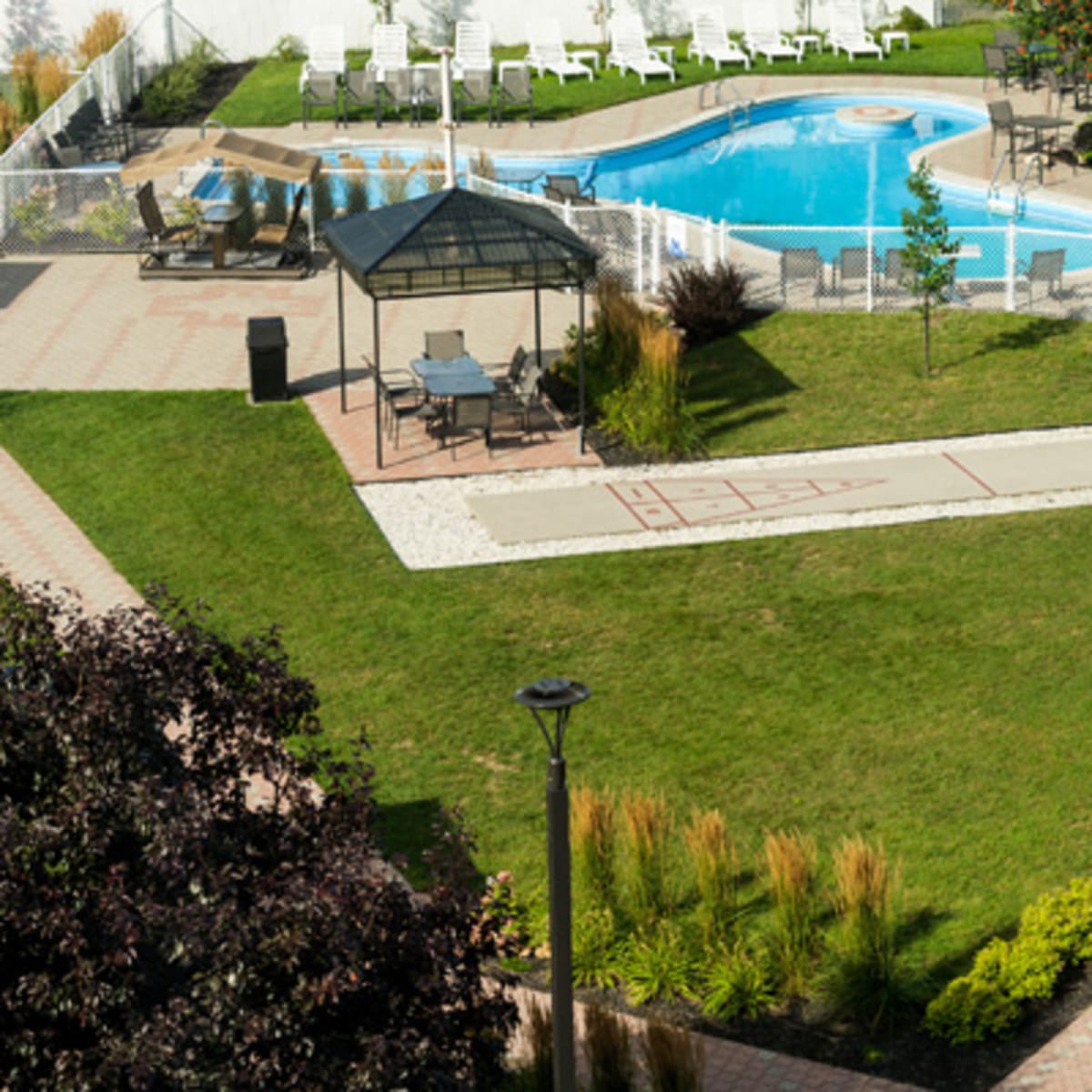 hotel_et_centre_des_congres_le_montagnais_2