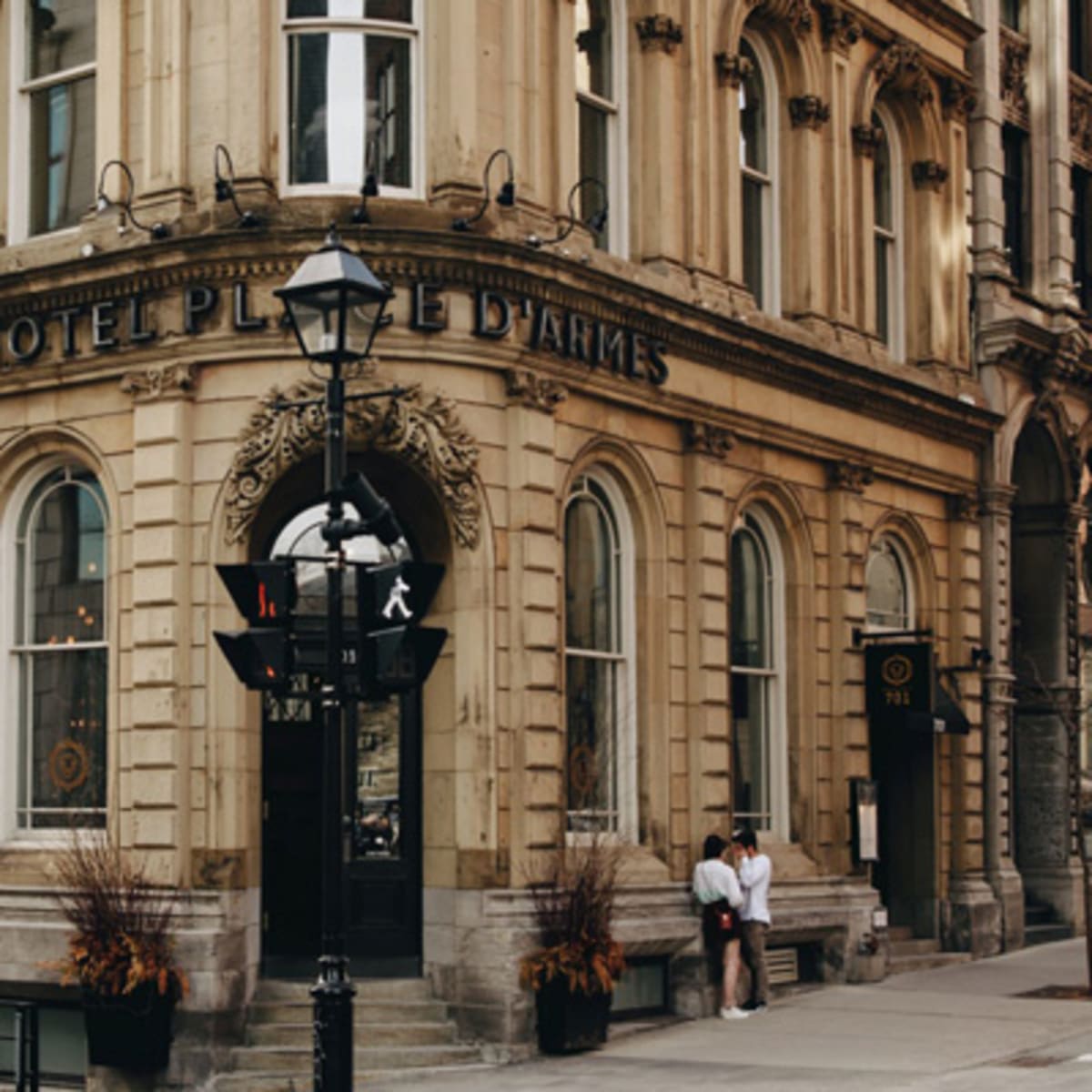 hotel_place_darmes_1