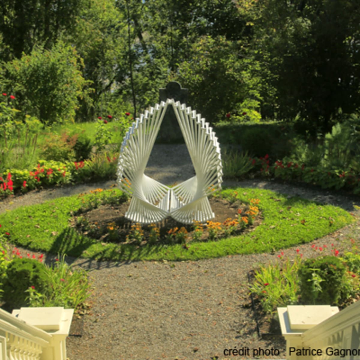 jardin_harmonique_de_sculptures_du_domaine_forget_4