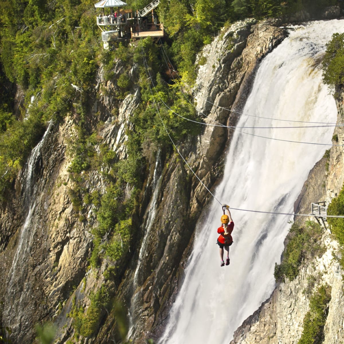 la_tyrolienne___parc_de_la_chute_montmorency_2