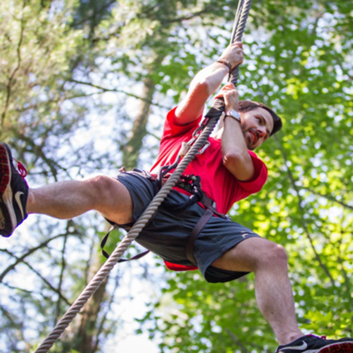 parcours_dhebertisme_aerien_du_parc_du_domaine_vert_1
