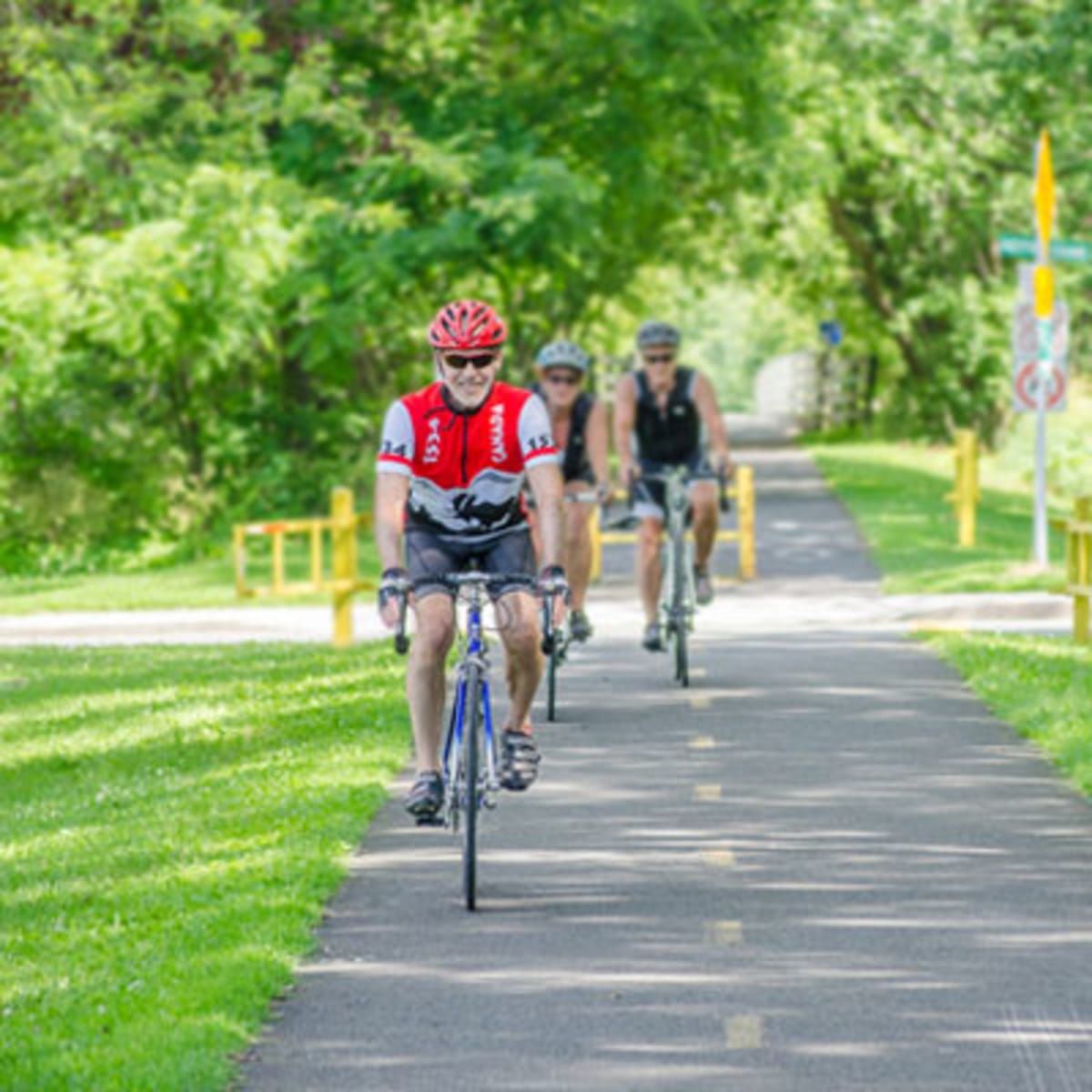 piste_cyclable__la_route_des_champs_13