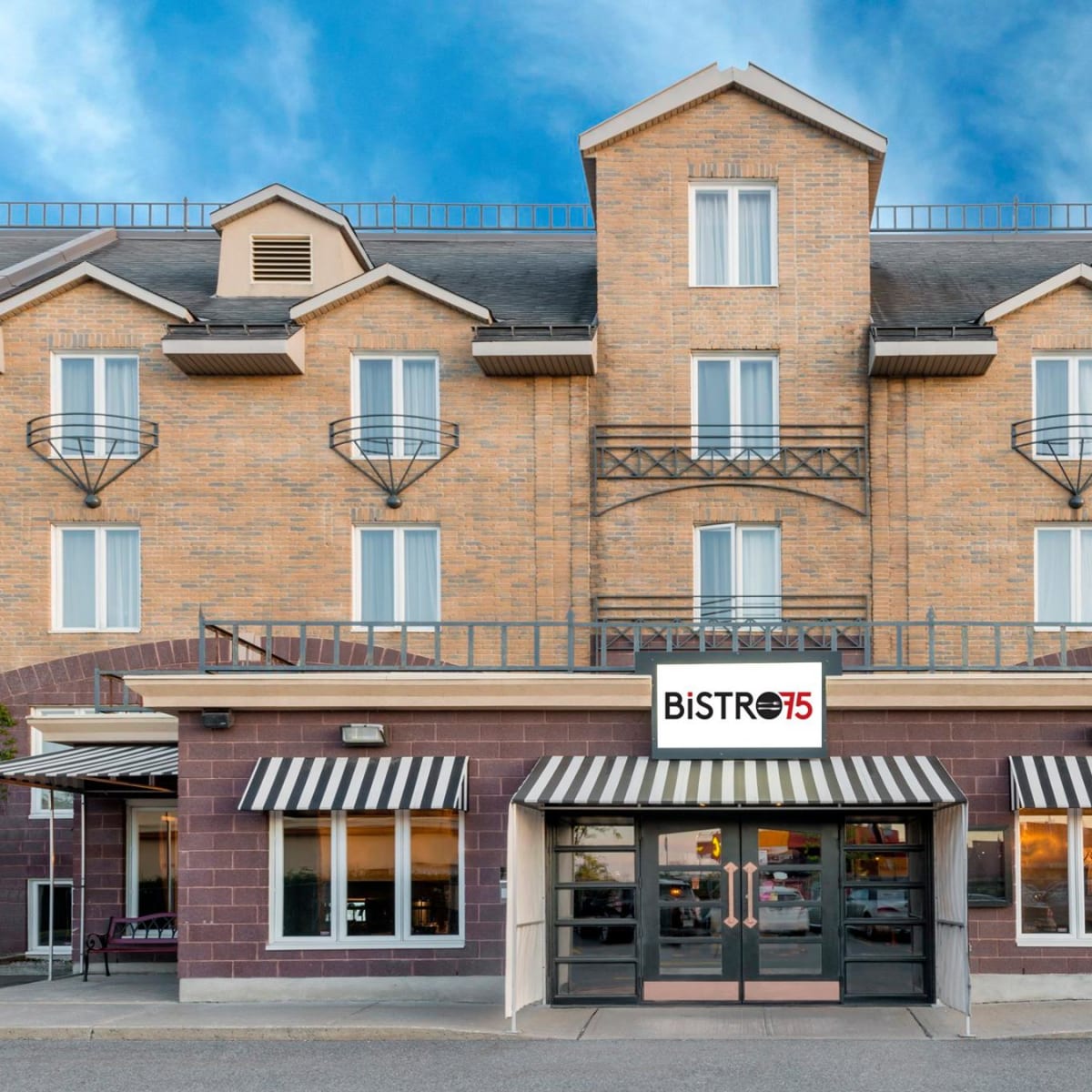 ramada_plaza_manoir_du_casino_7