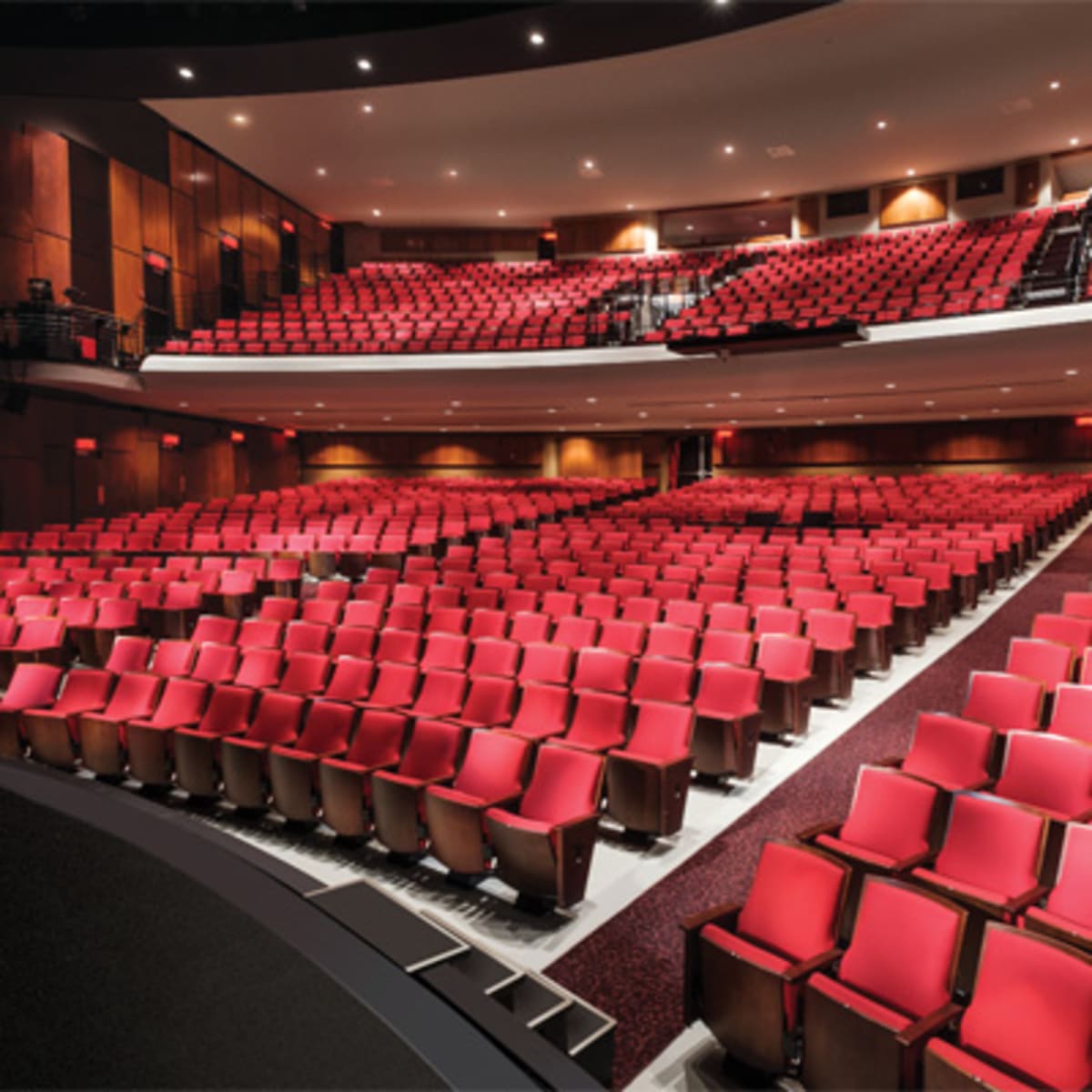 salle_maurice_obreadycentre_culturel_de_luniversite_de_sherbrooke_2