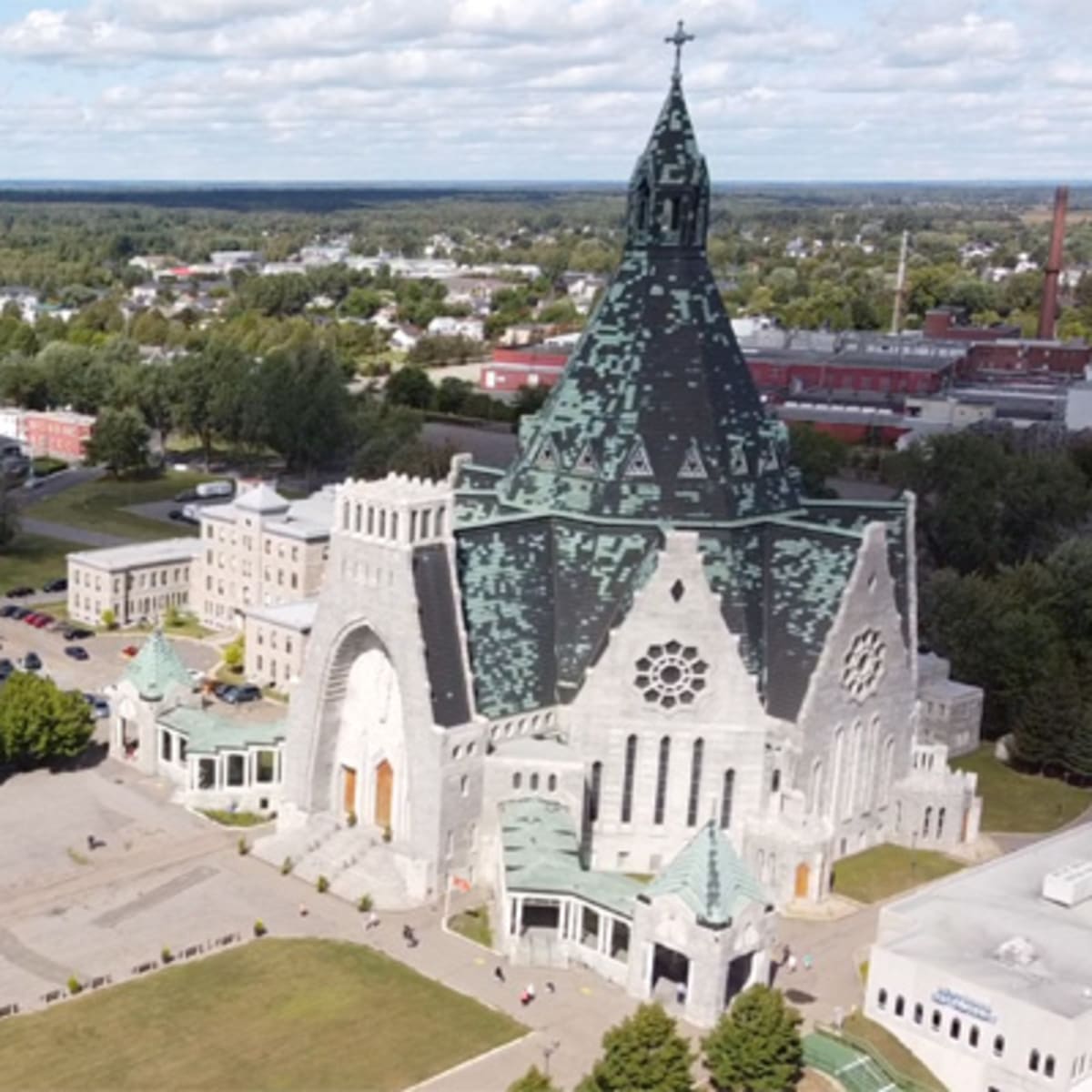 sanctuaire_notre_dame_du_cap_8
