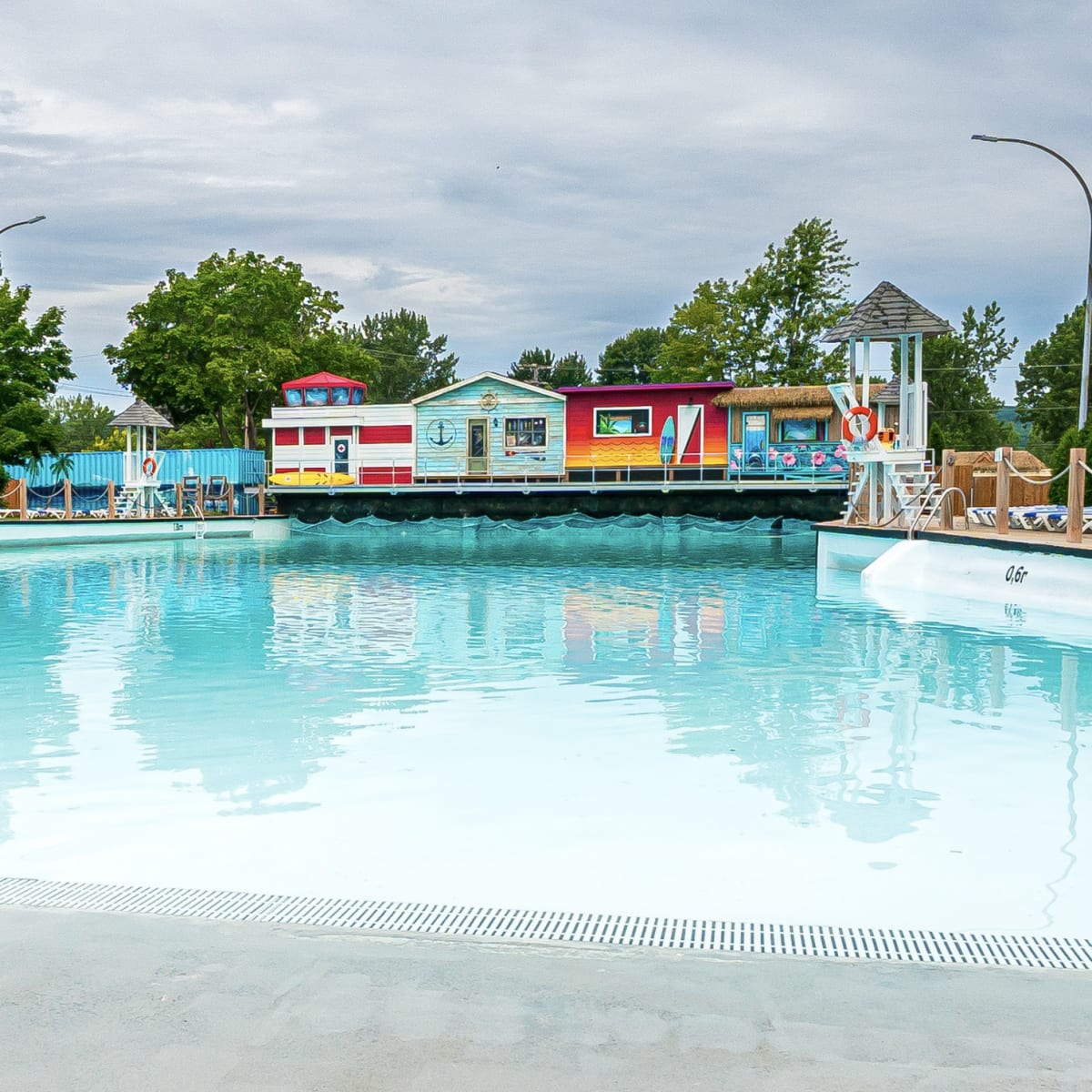 Super Aqua Club