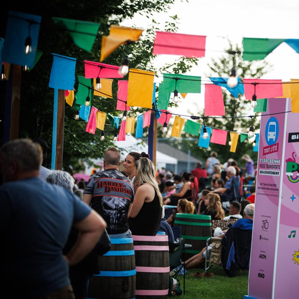 Crowd at the POP ton été festival.
