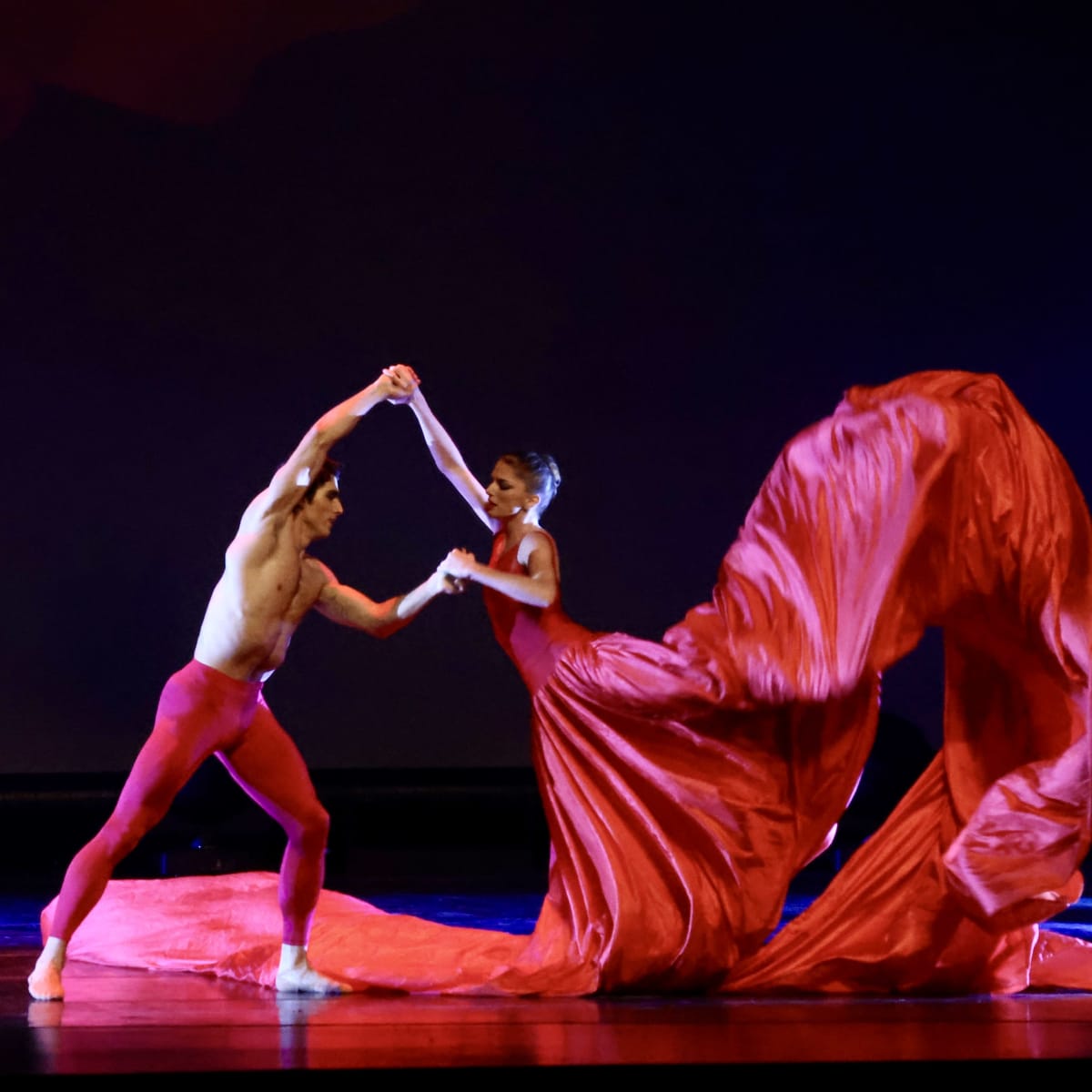 Alberta Ballet - Festival International DANSEncore.