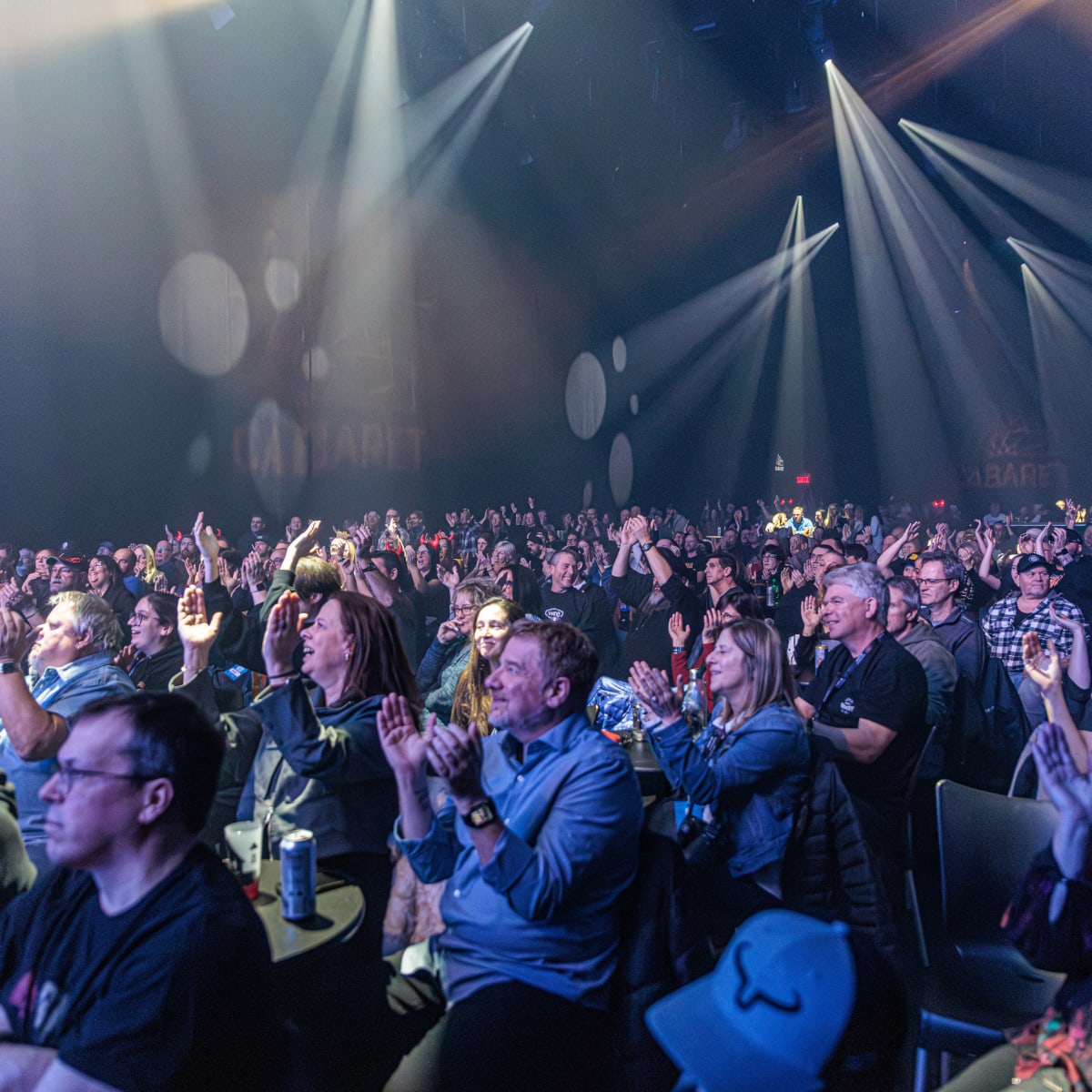 Crowd attending a show at the Amphithéâtre Cogeco