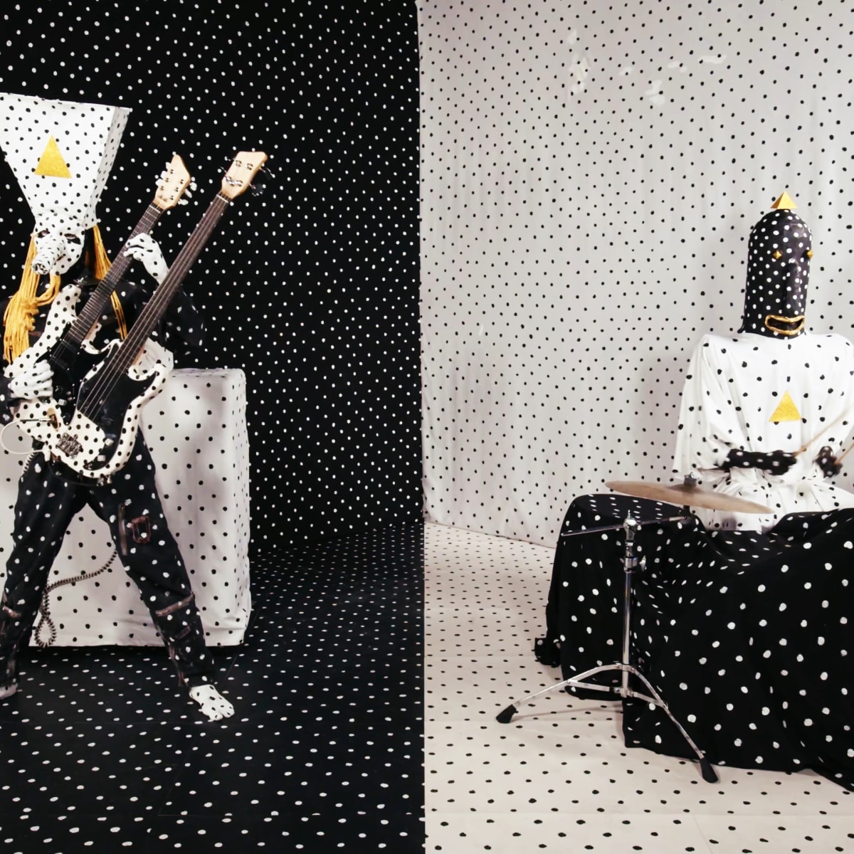 Angine de Poitrine and their instruments.