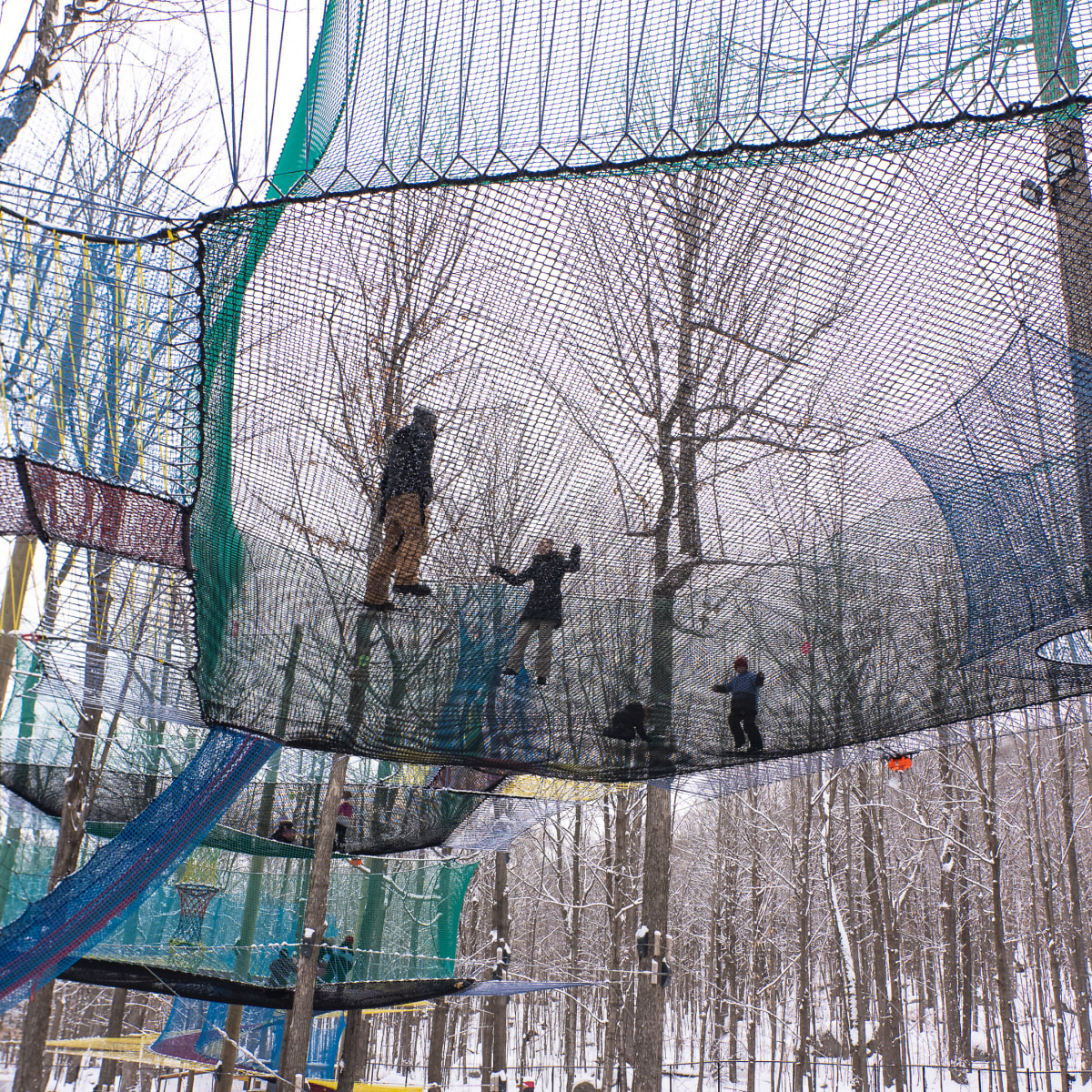 Trampolines in winter at Arbraska Laflèche.