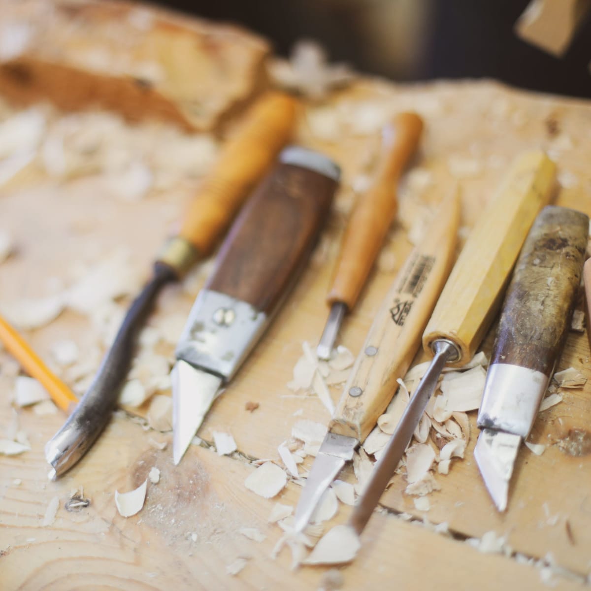 Outils de sculptures de bois.