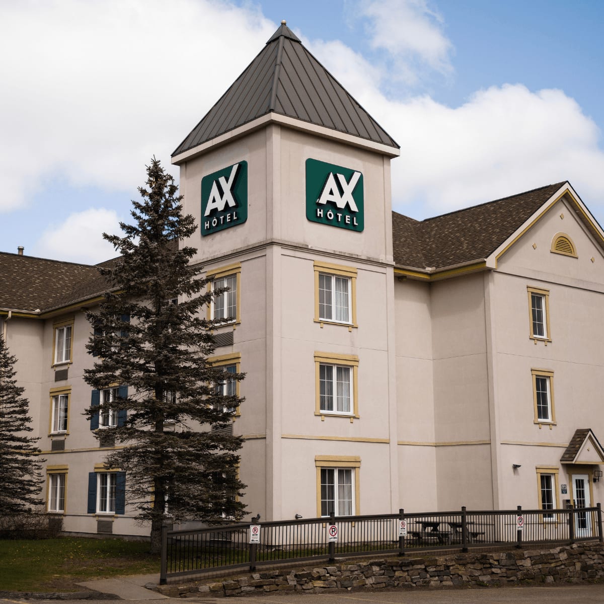 AX Hôtel Mont-Tremblant