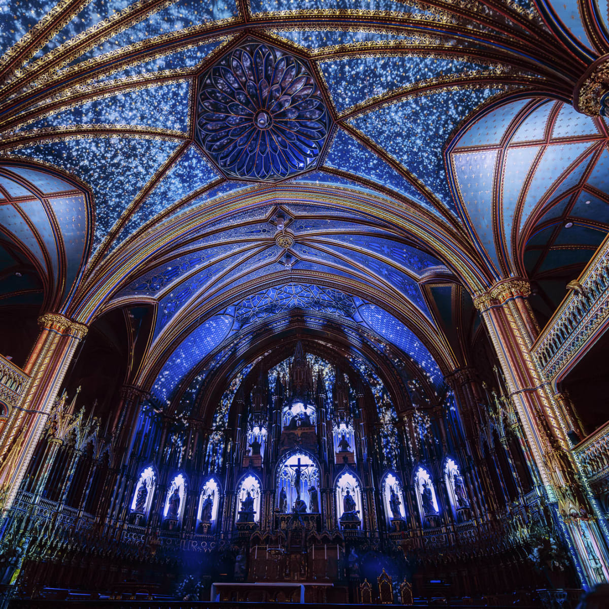 Spectacle AURA à la Basilique Notre-Dame de Montréal.