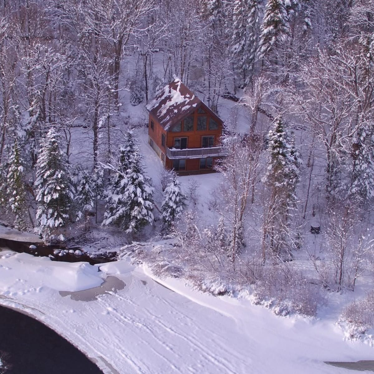Camping et Chalets Etsanha.