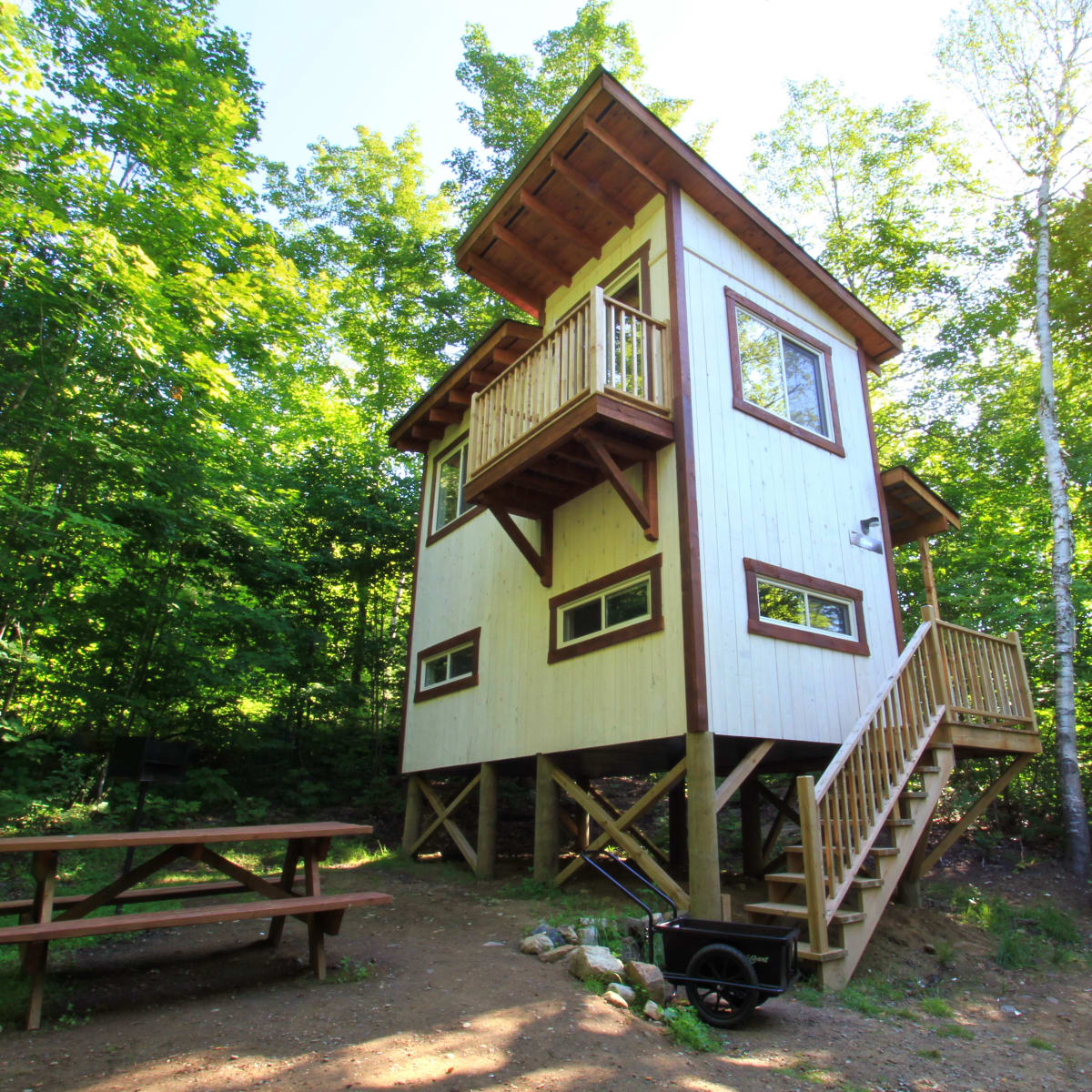 Chalet en tour verticale.