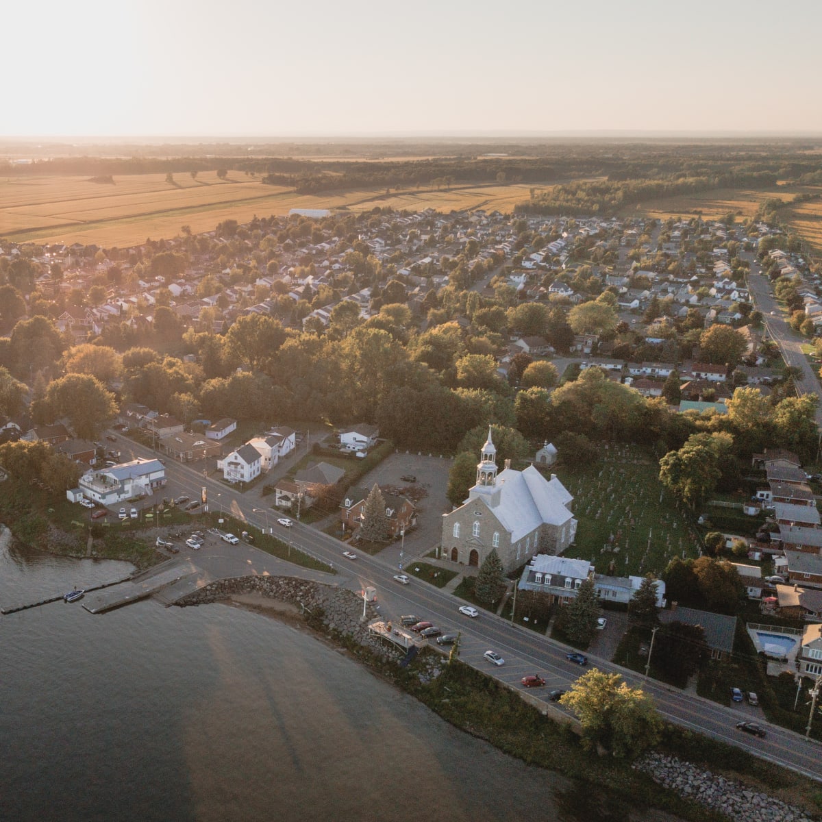 Aerial view of the Chemin du Roy.