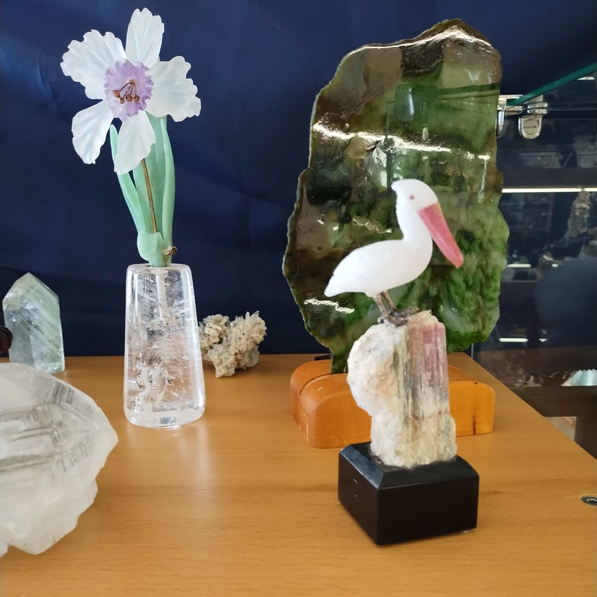 Pelican and flower - Collection Lux Æterna.