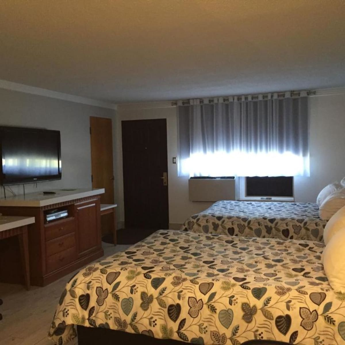 Amosphère Complexe Hôtelier