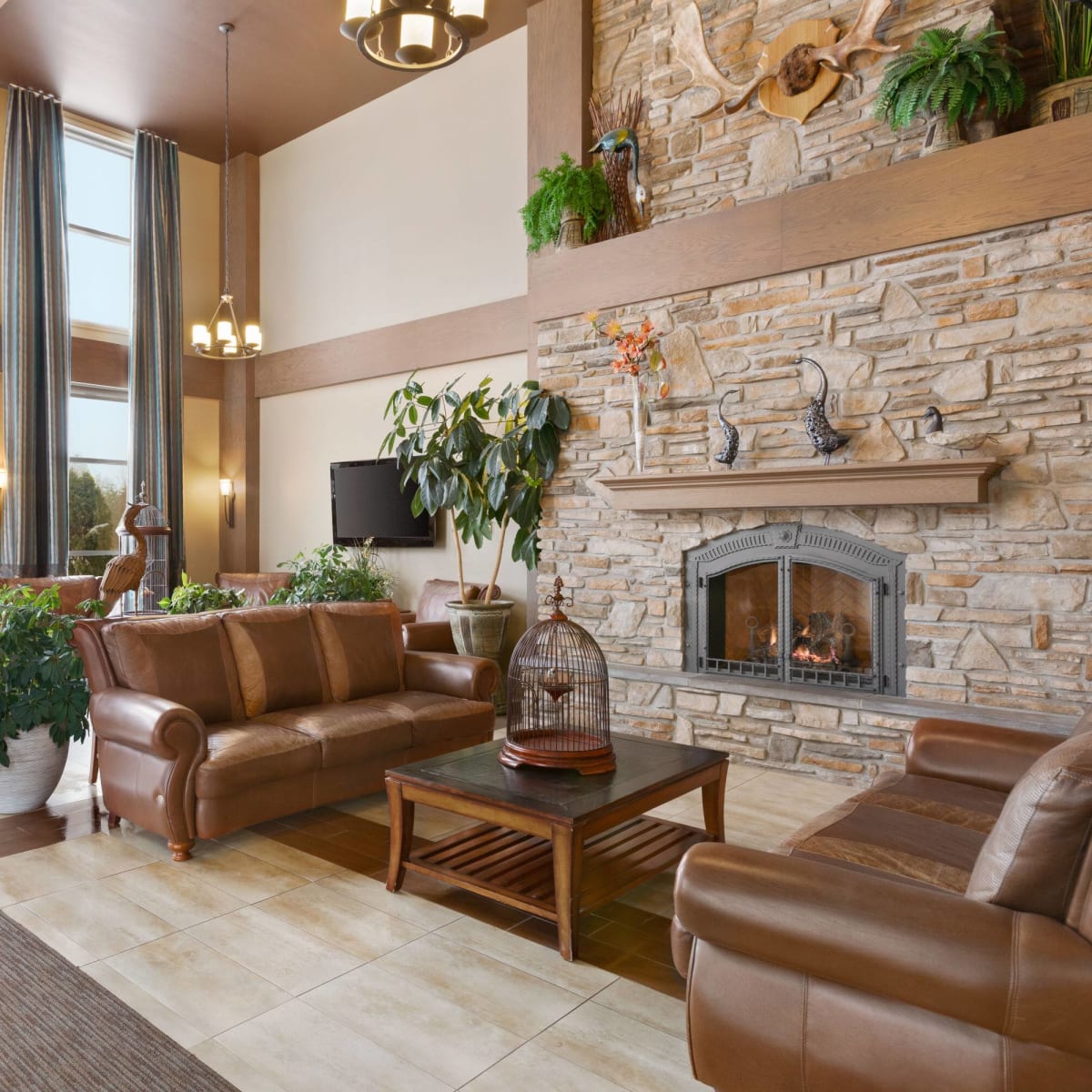 Days Inn by Wyndham Levis - Lobby