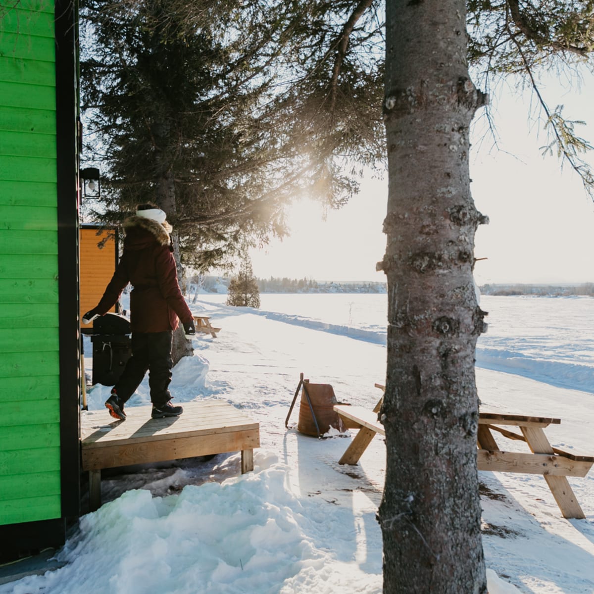 Chalet en hiver en Destination Lac-Saint-Jean.