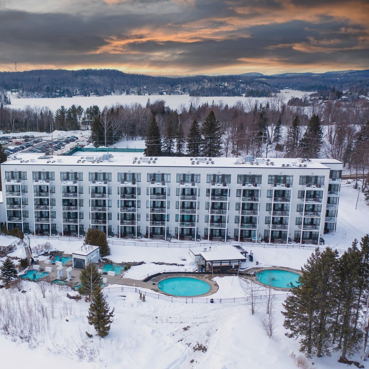 Outdoor heated pool in winter at Estérel Resort.