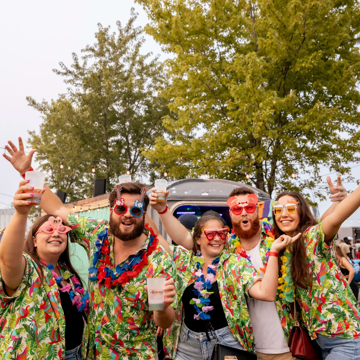 Le Festibière de Québec - Friends in costume together