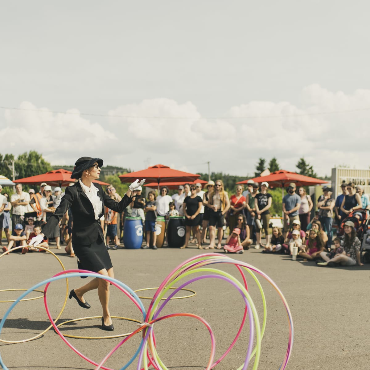 crowd at festival Archipel.