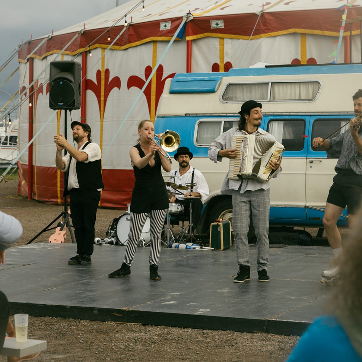 Festival de Cirque des Îles.
