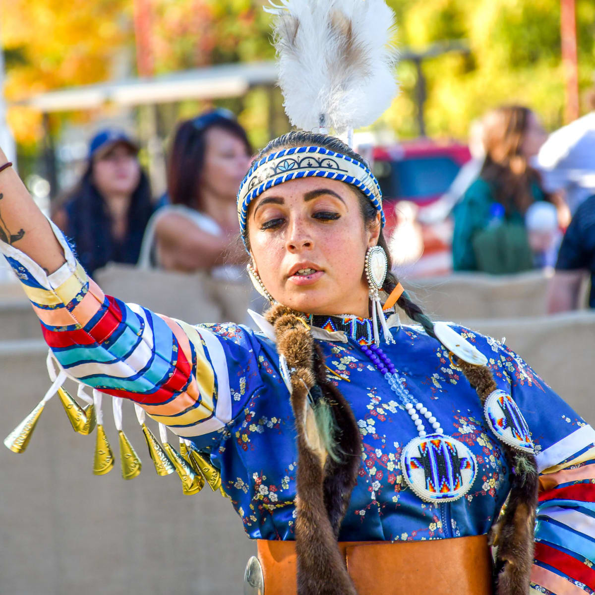 Pow wow au Festival des couleurs de Rigaud.