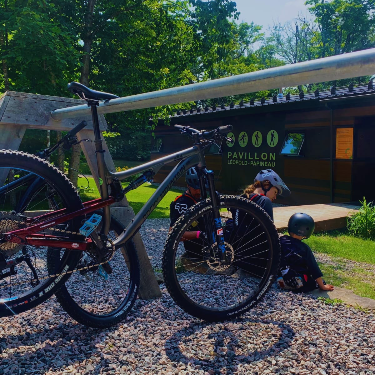 Bicycle at the Parc régional Montagne du Diable Pavilion.