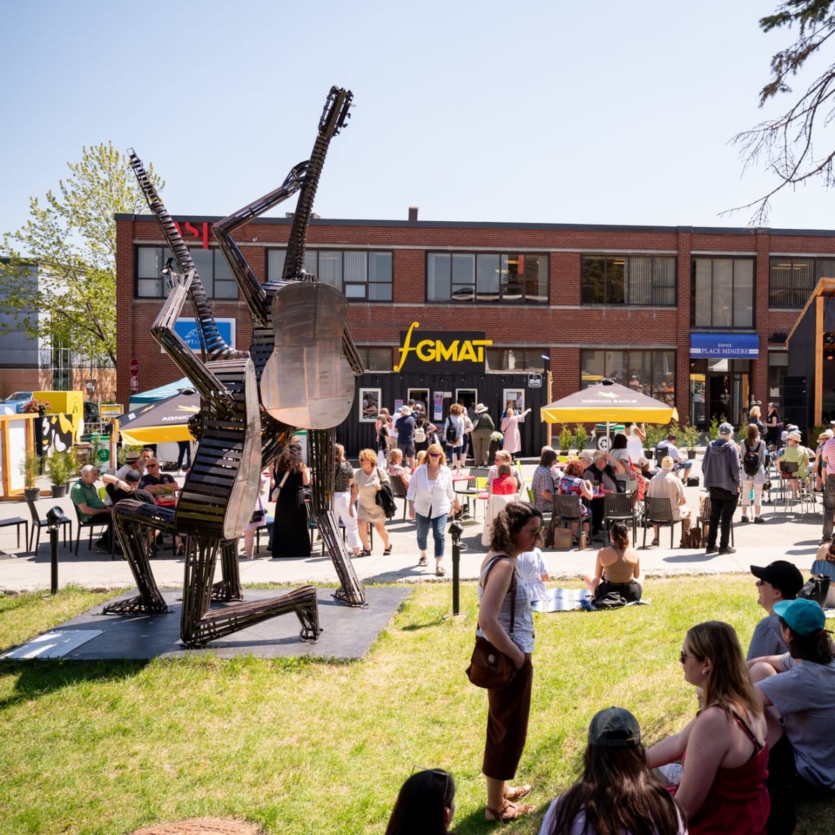 Outdoor space at the Festival des Guitares du Monde en Abitibi-Témiscamingue.