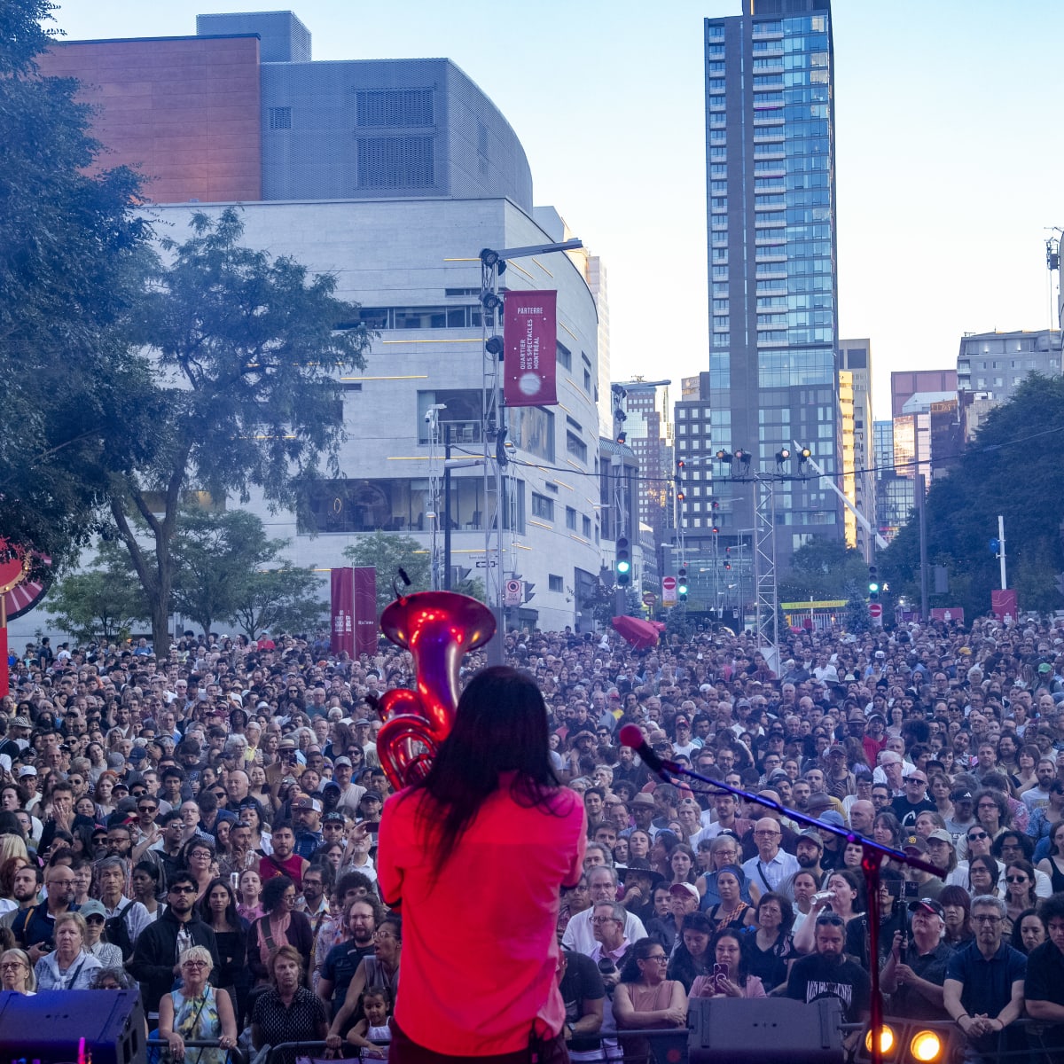 Crowd in front of an outside show
