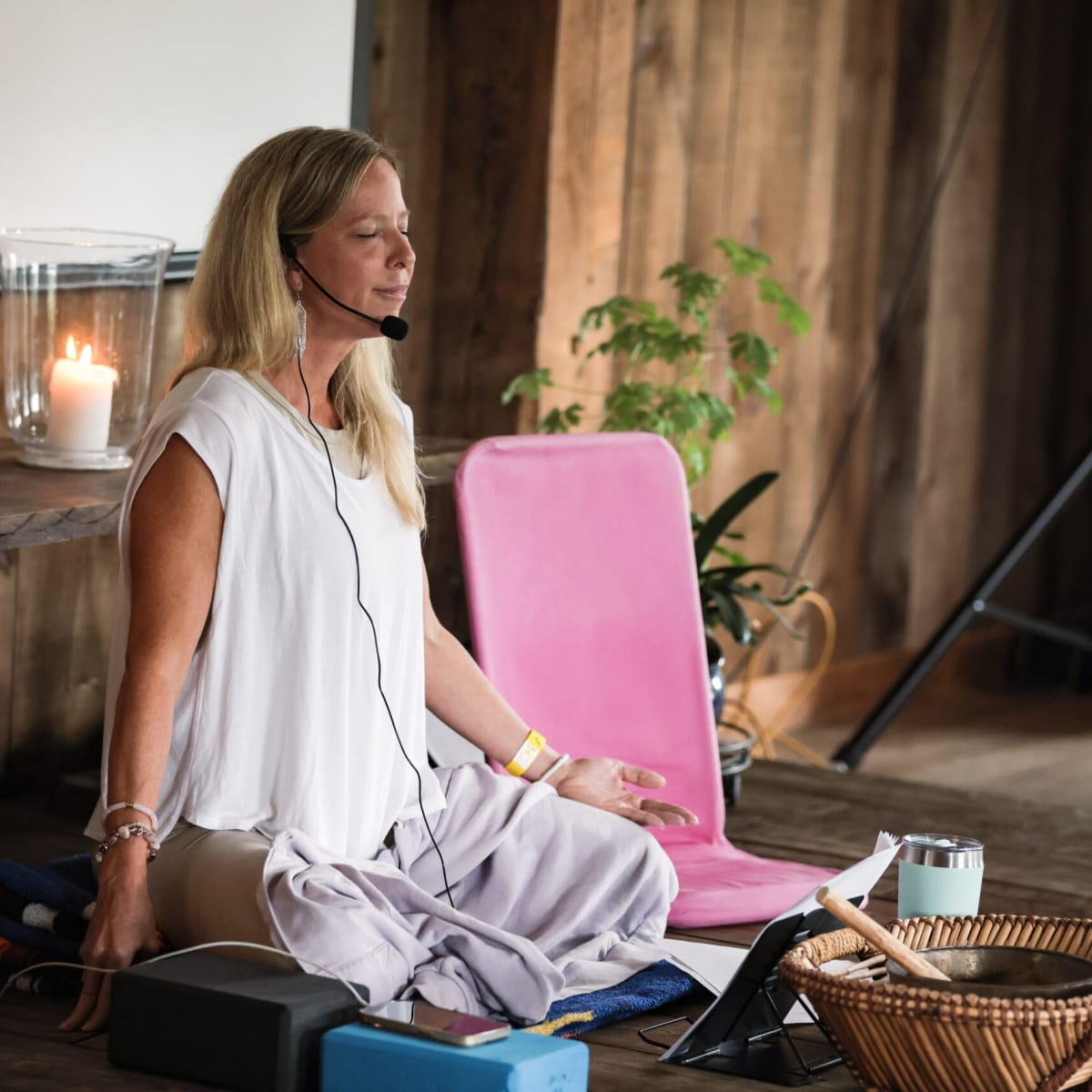 Yoga at Festival santé et Bien-être.