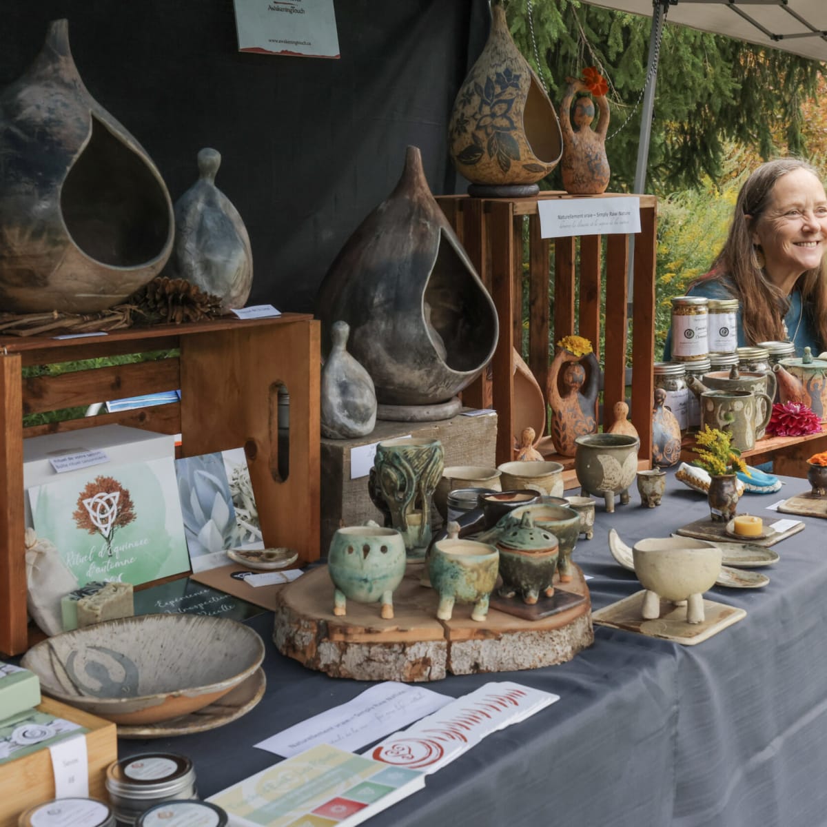 Crafts at Festival santé et Bien-être.